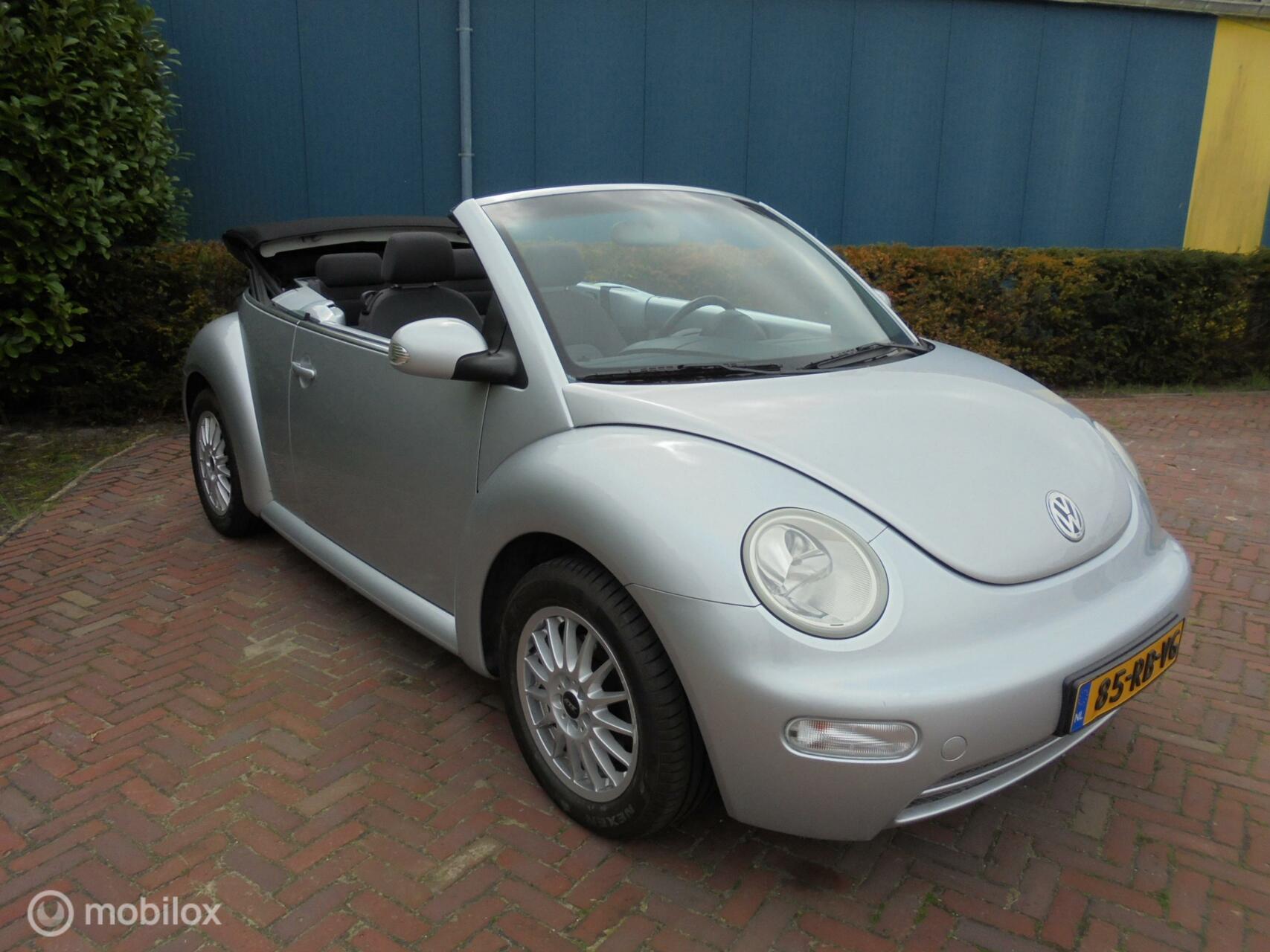 Foto van Volkswagen New Beetle Cabriolet