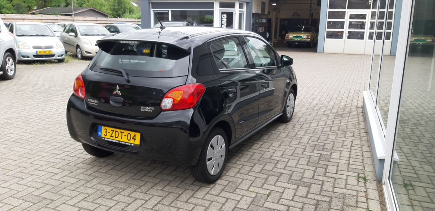 Foto van Mitsubishi Mitsubishi Space Star