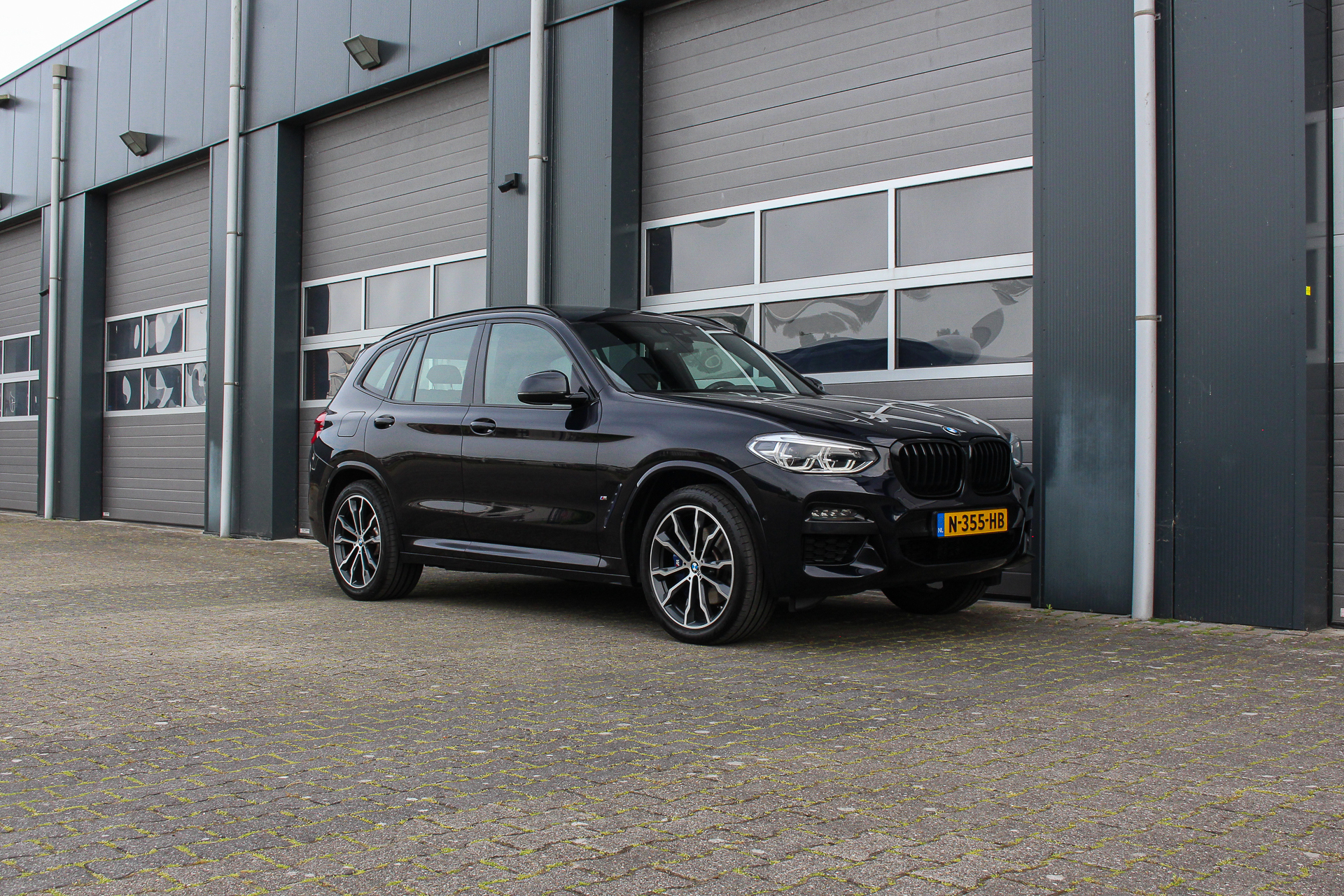 Foto van BMW X3 Xdrive30e