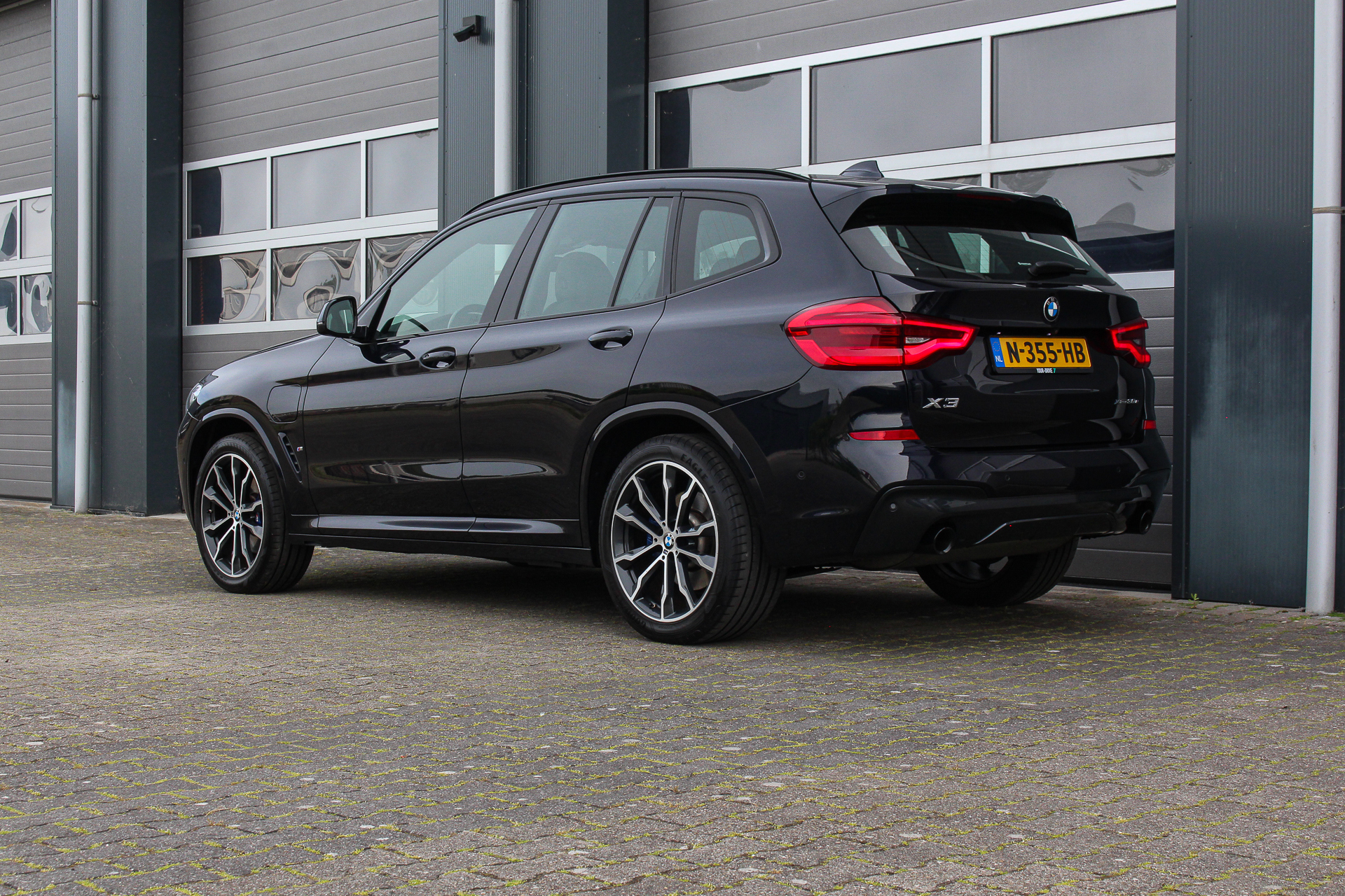 Foto van BMW X3 Xdrive30e
