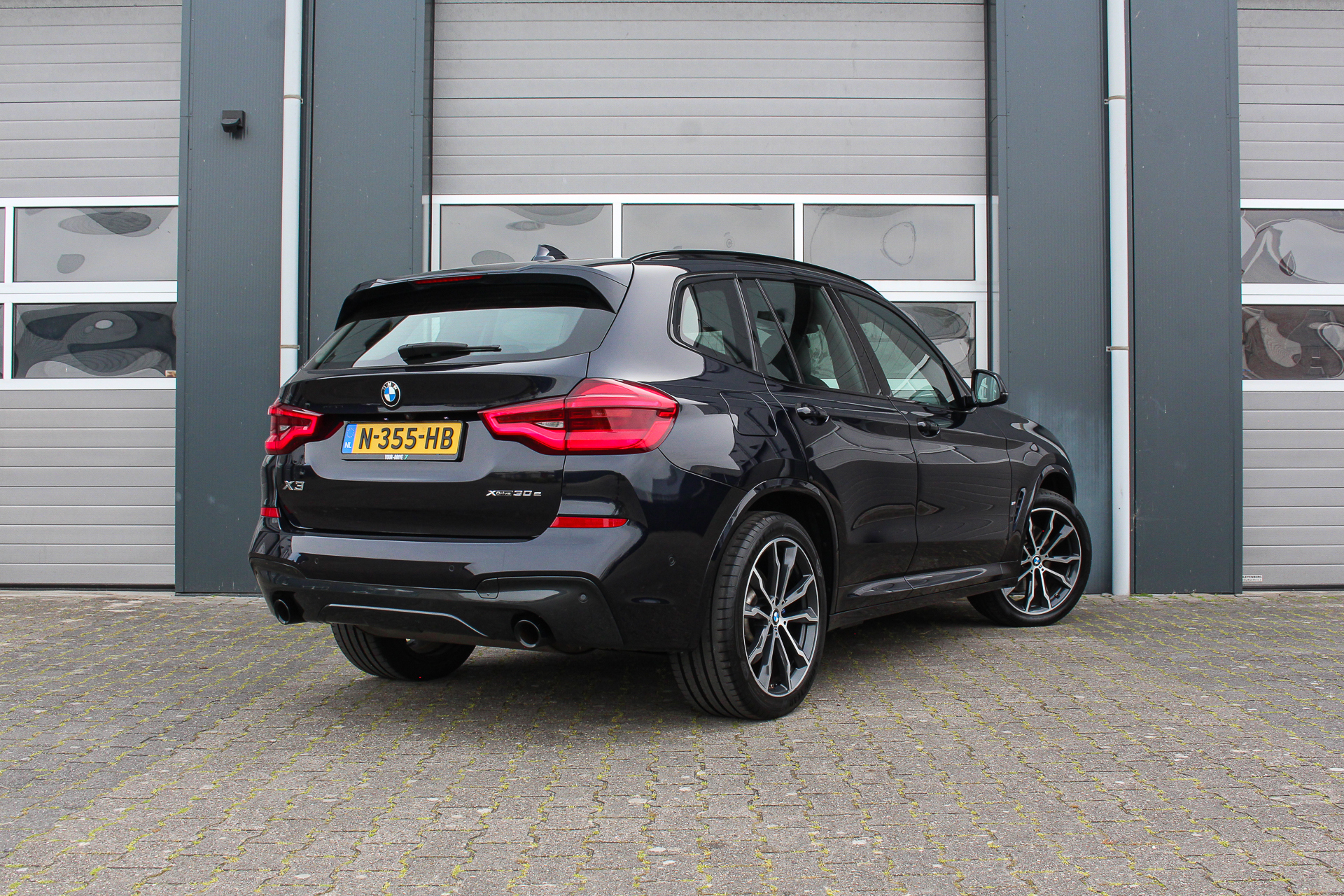 Foto van BMW X3 Xdrive30e