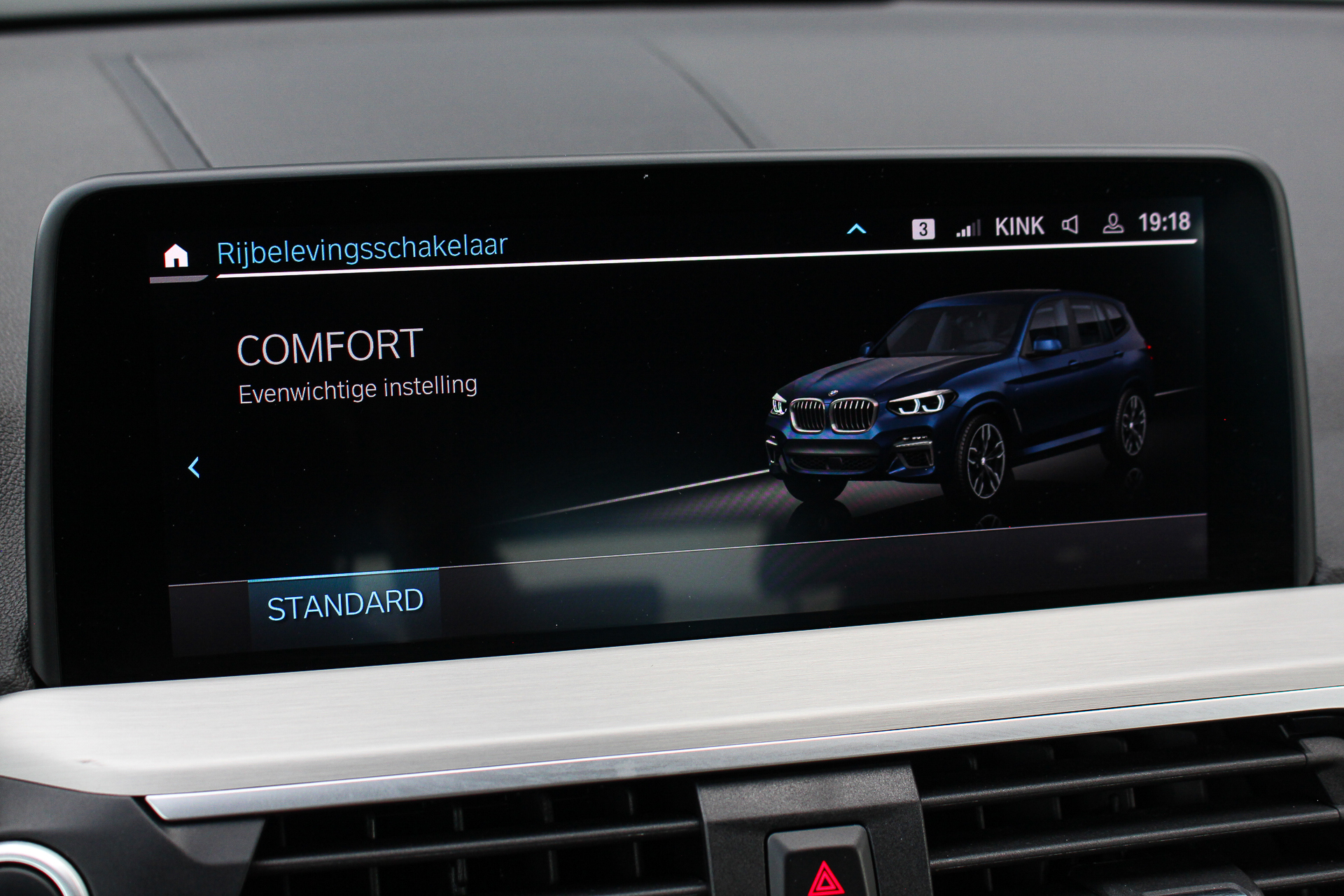 Foto van BMW X3 Xdrive30e
