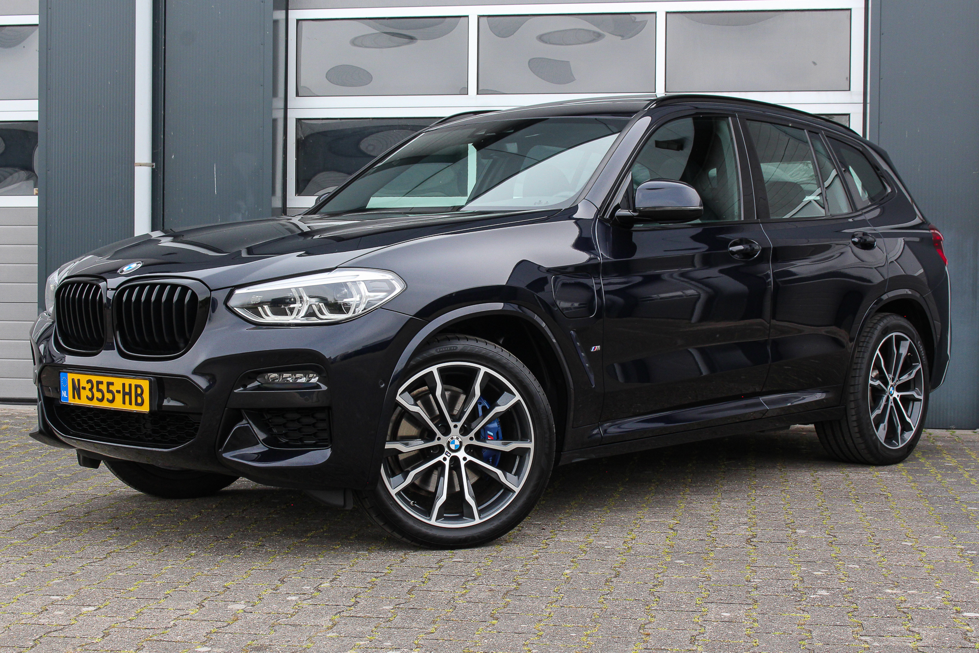 Foto van BMW X3 Xdrive30e