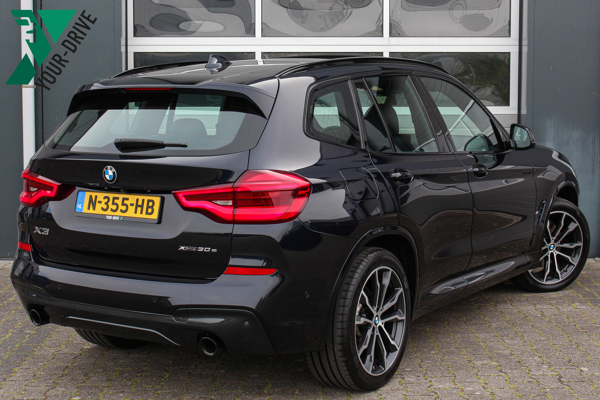 Foto van BMW X3 Xdrive30e
