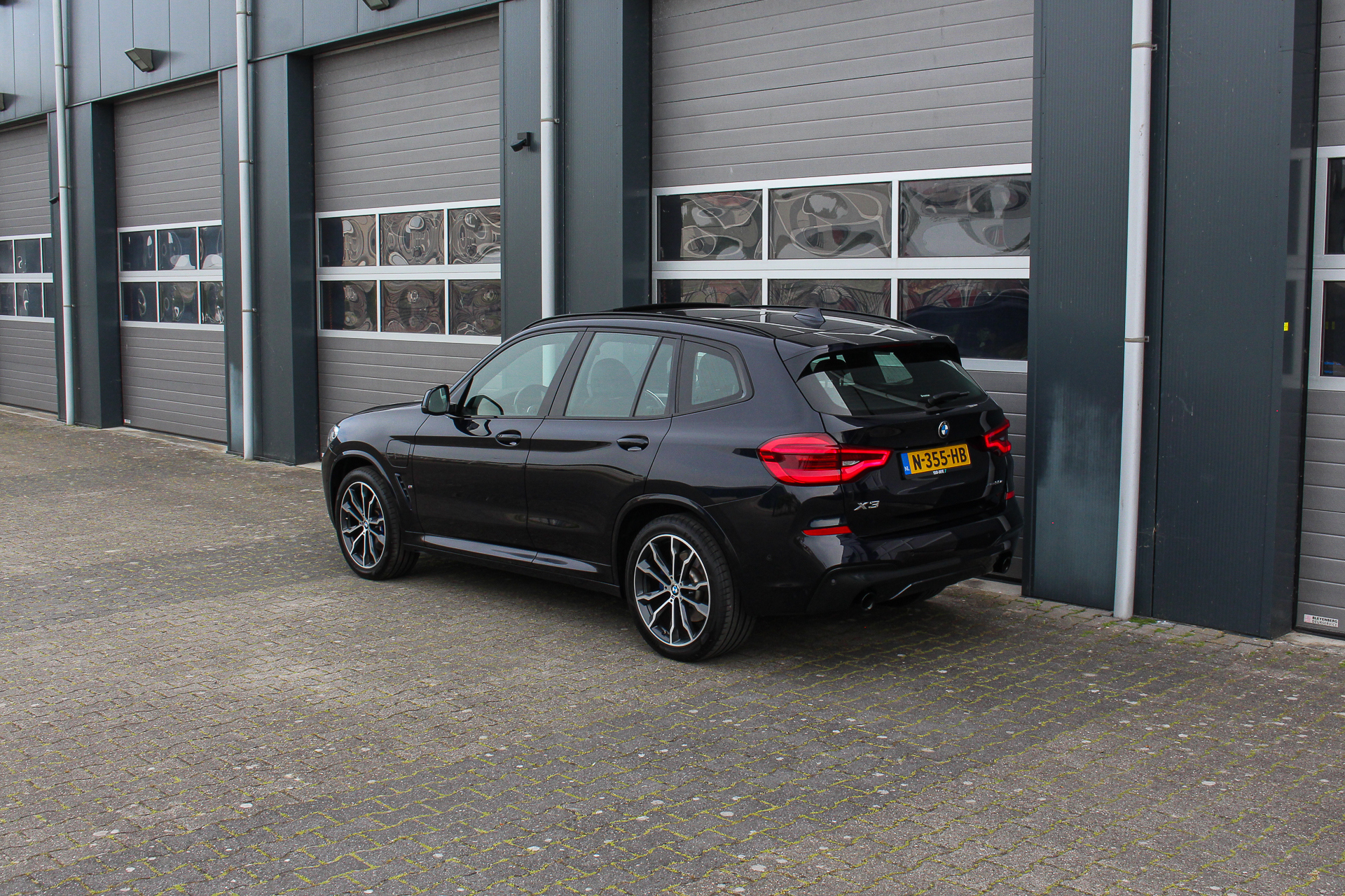 Foto van BMW X3 Xdrive30e