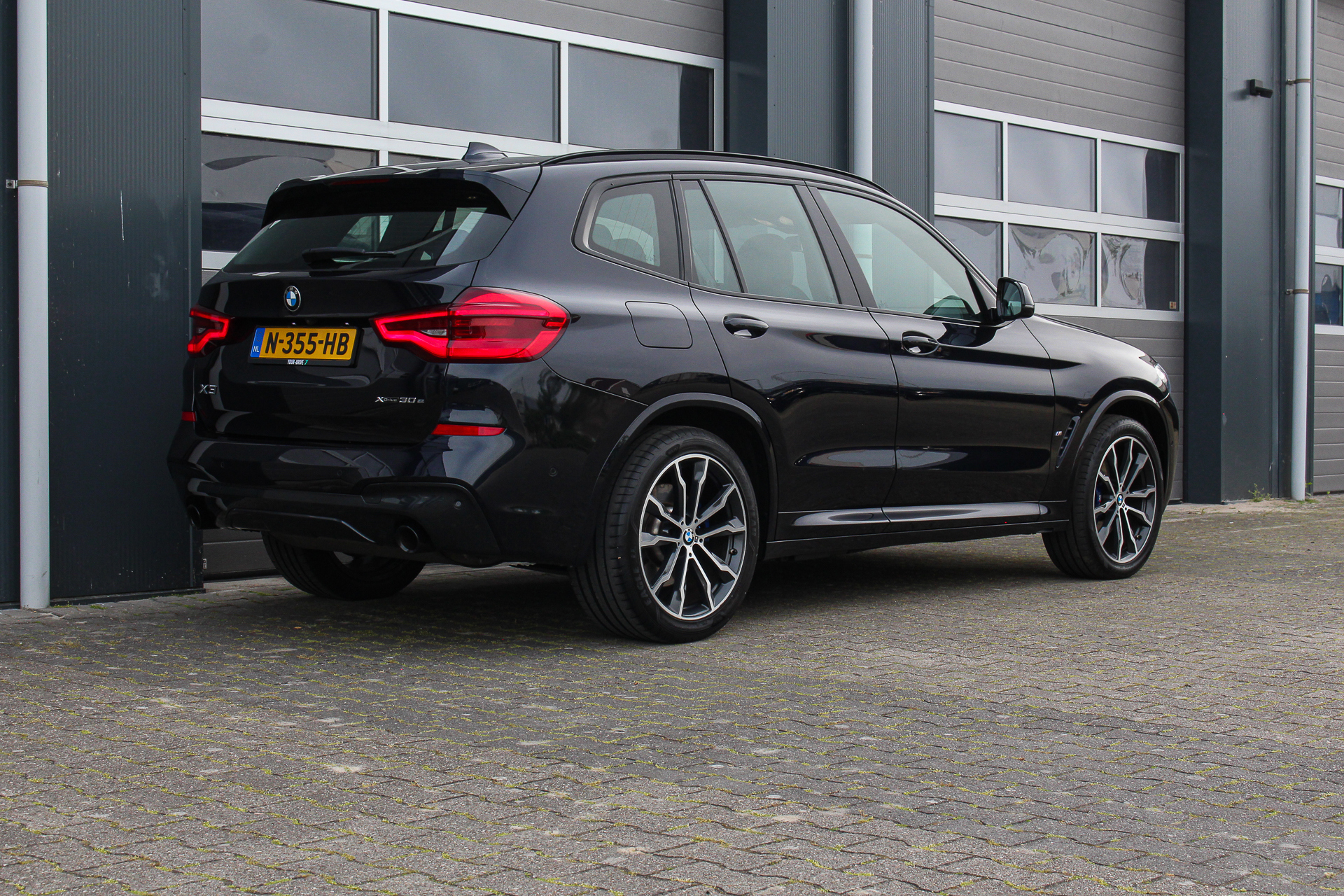 Foto van BMW X3 Xdrive30e