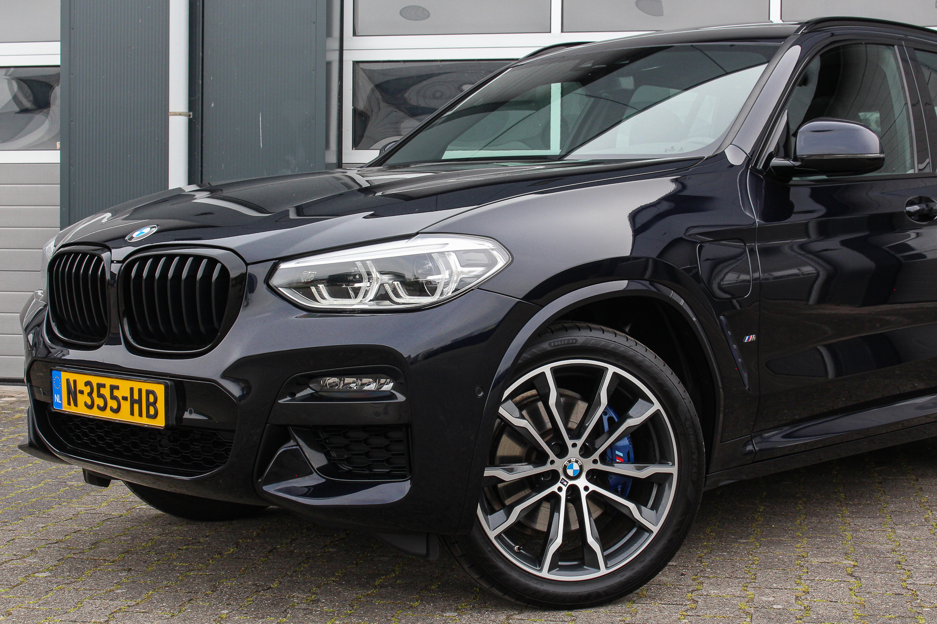 Foto van BMW X3 Xdrive30e