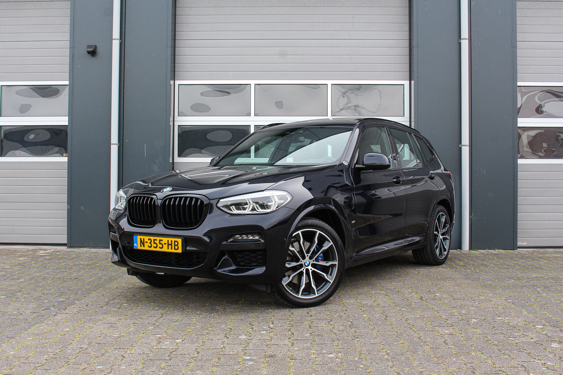 Foto van BMW X3 Xdrive30e