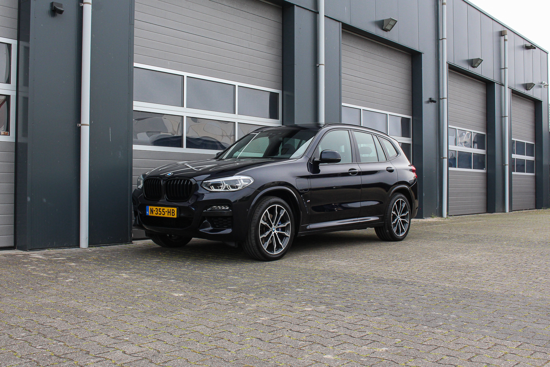 Foto van BMW X3 Xdrive30e