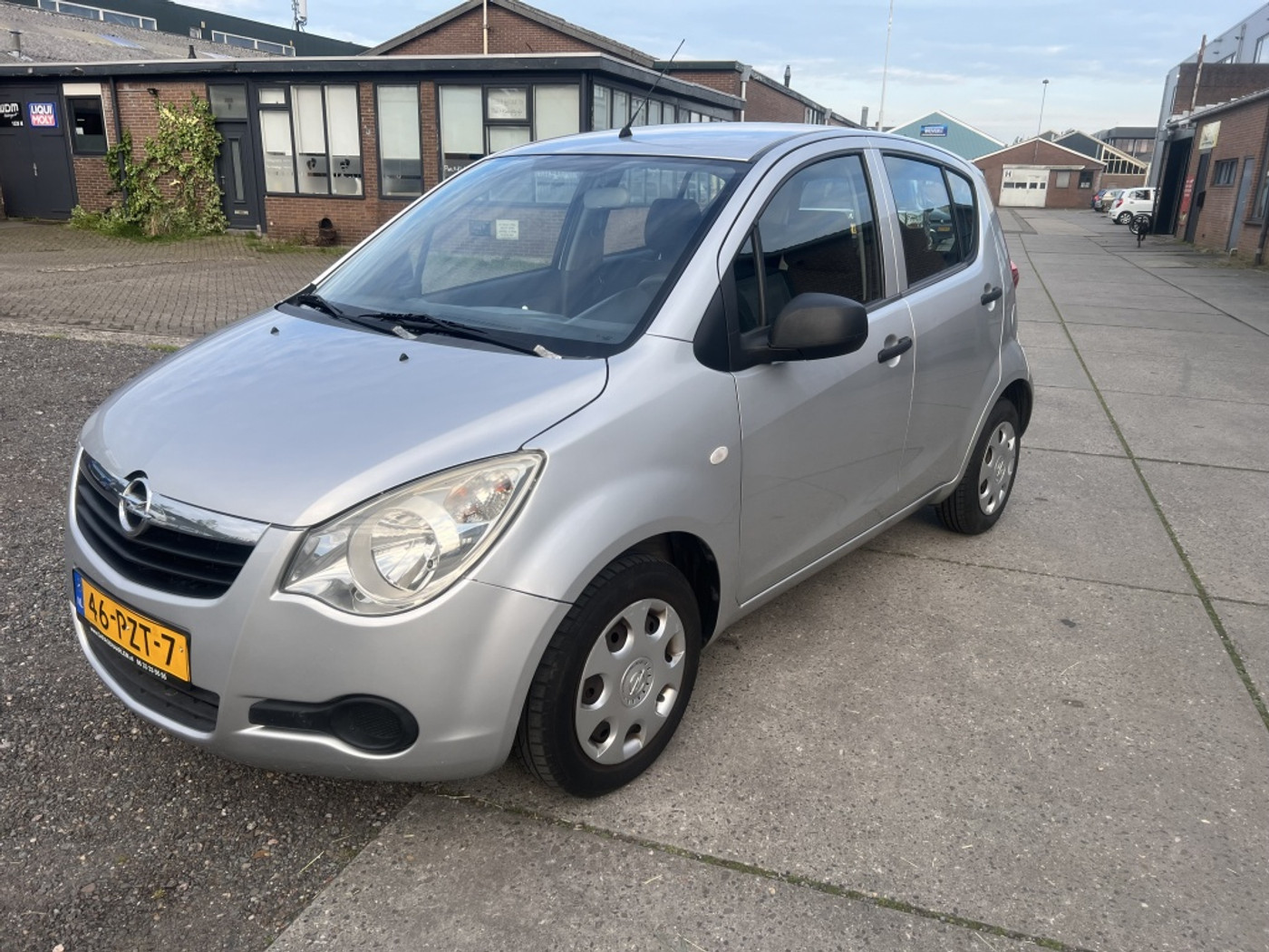 Foto van Opel Agila