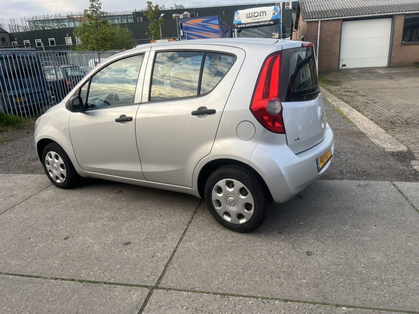 Foto van Opel Agila