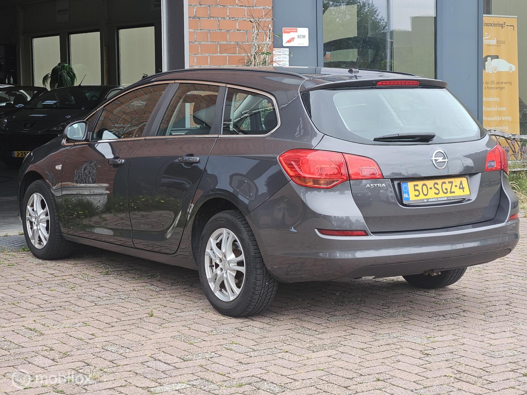 Foto van Opel Astra Sports Tourer