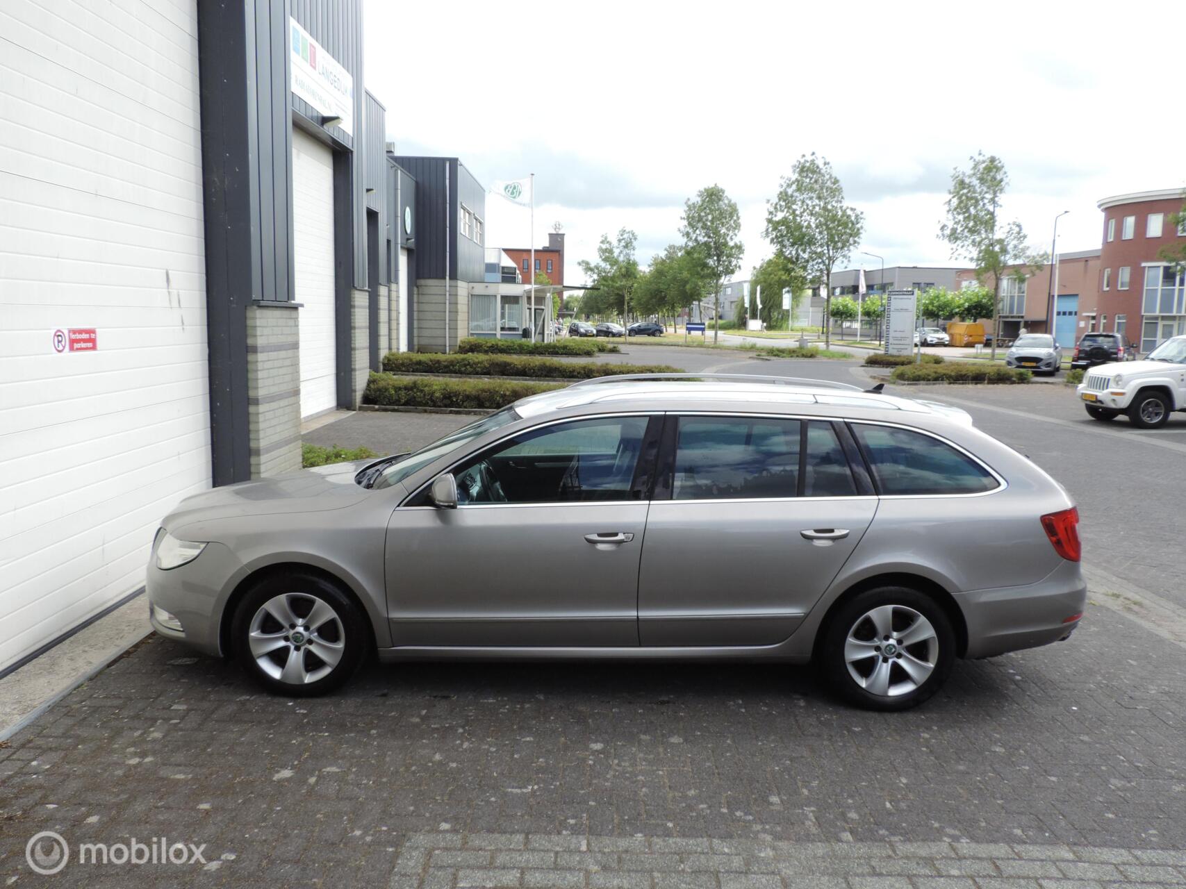 Foto van Skoda Superb