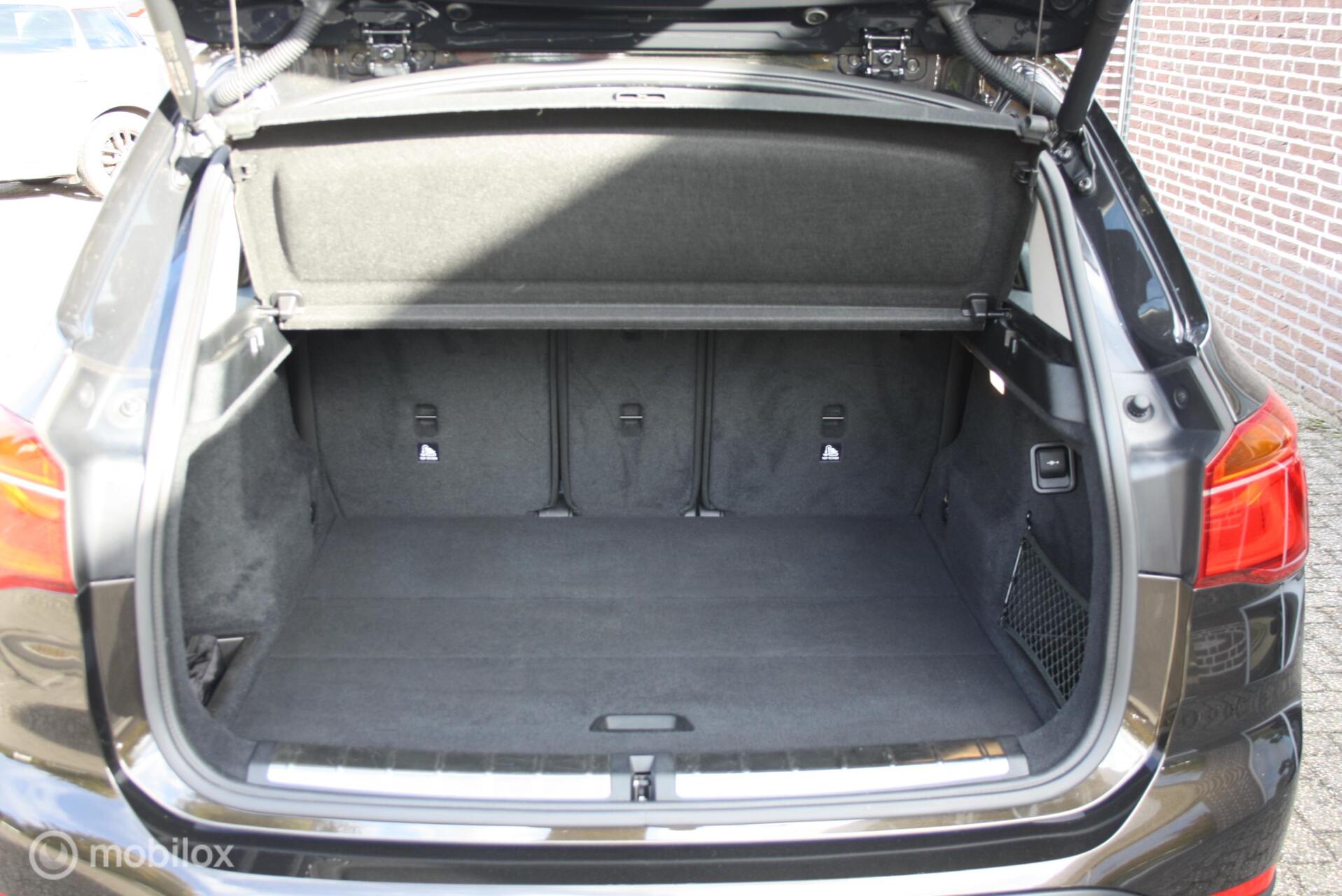 Foto van BMW X1 Sdrive18i