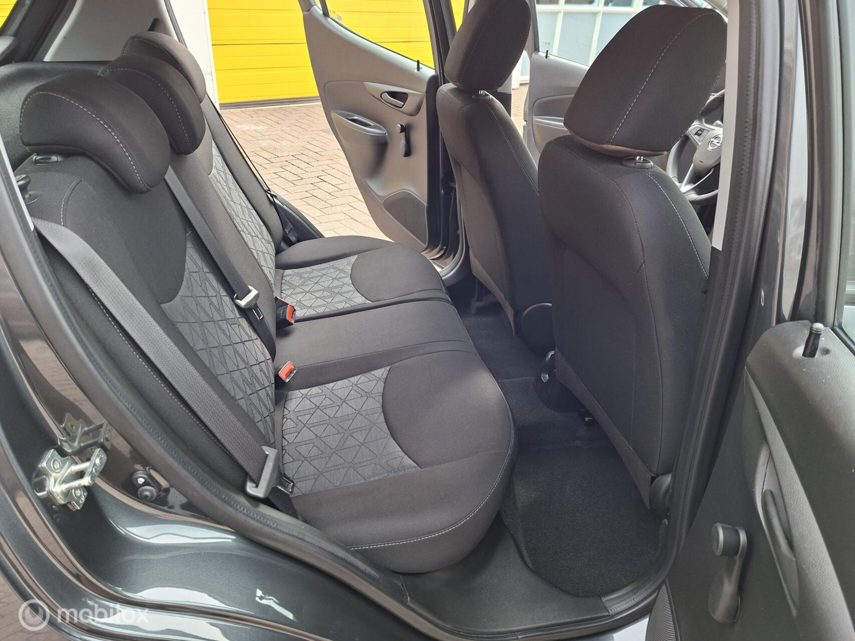 Foto van Opel Karl / Viva