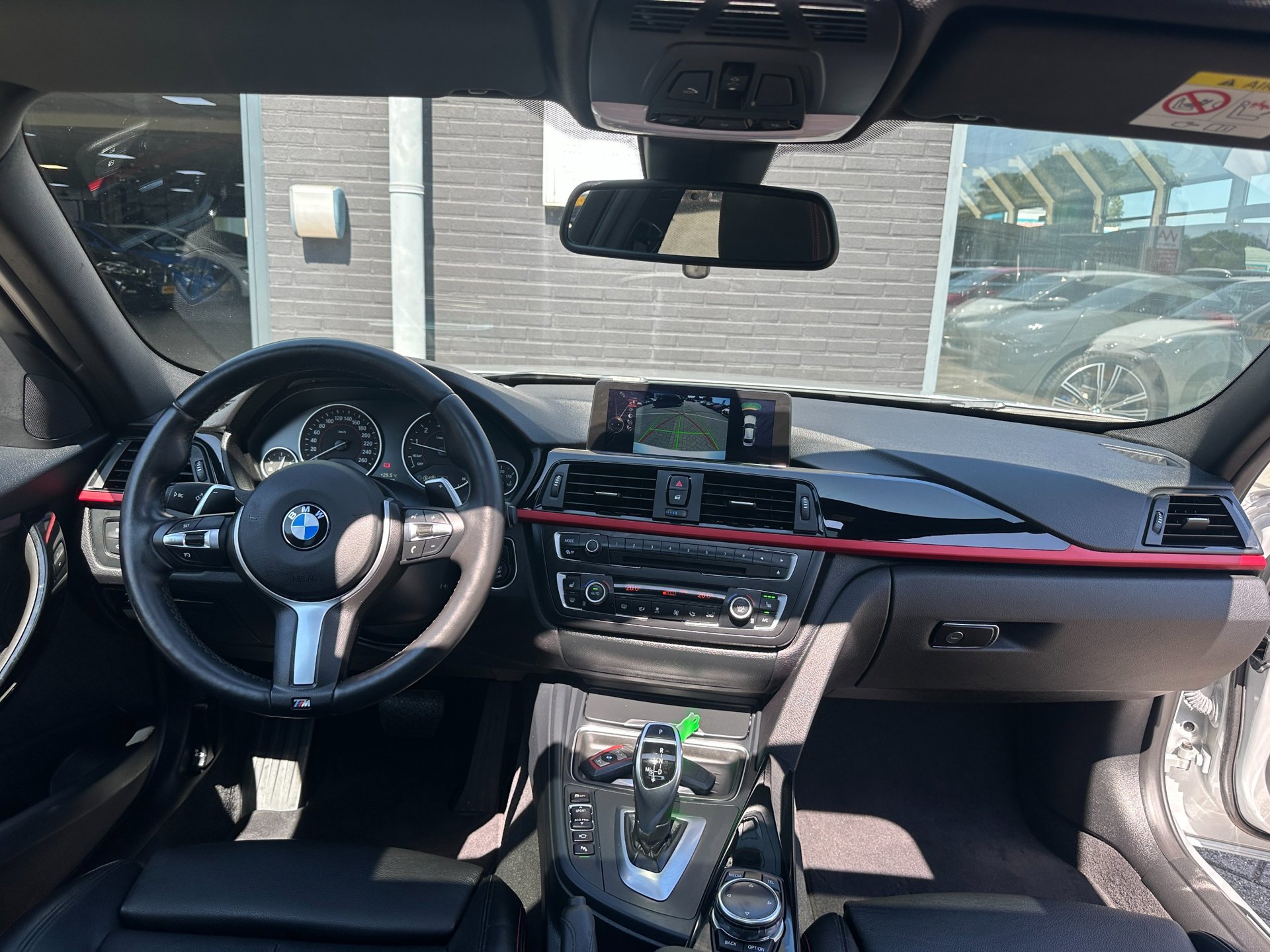Foto van BMW 328i xDrive