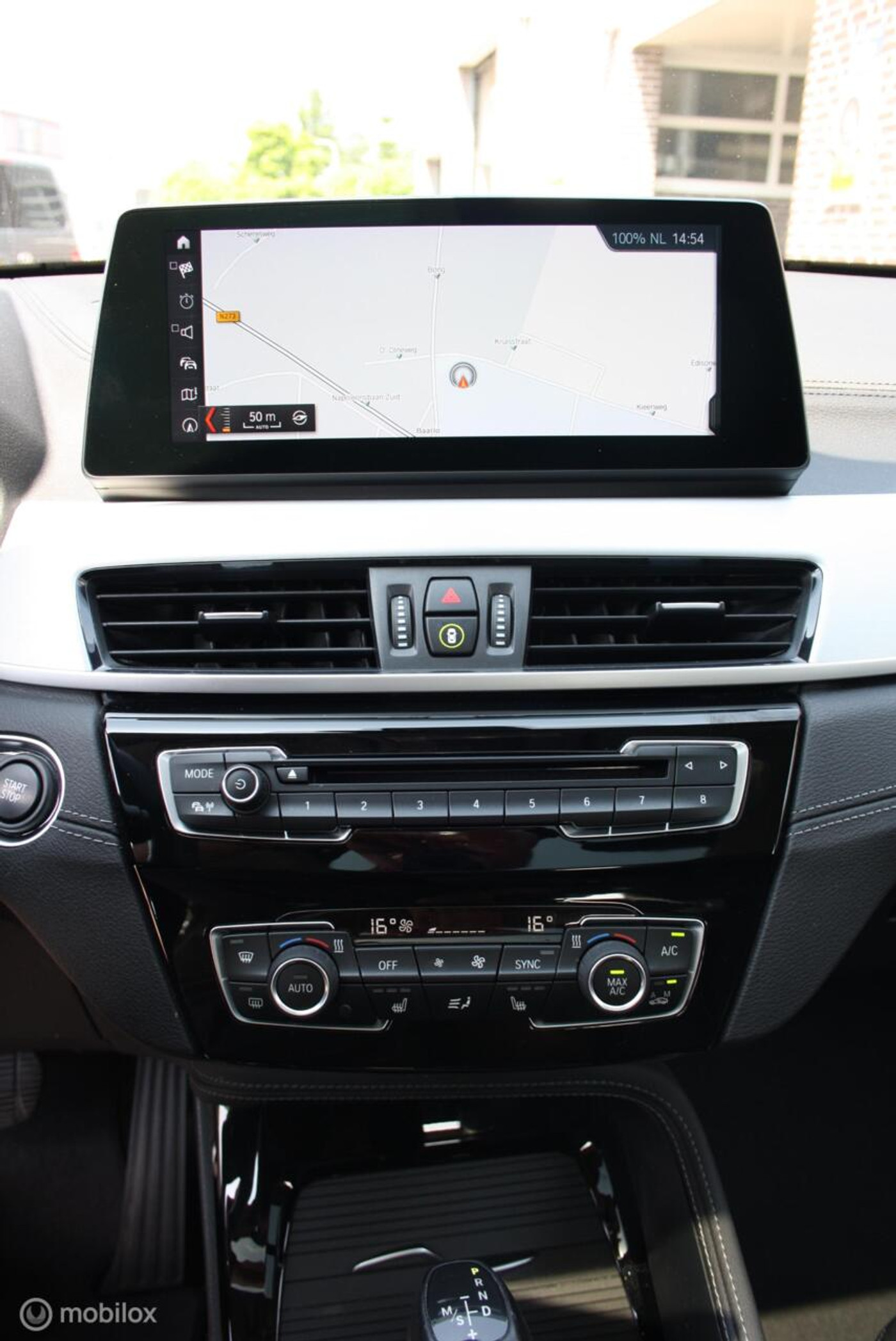 Foto van BMW X1 Xdrive25e