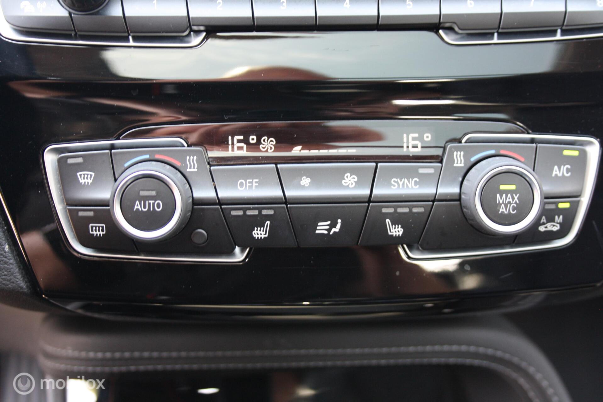 Foto van BMW X1 Xdrive25e