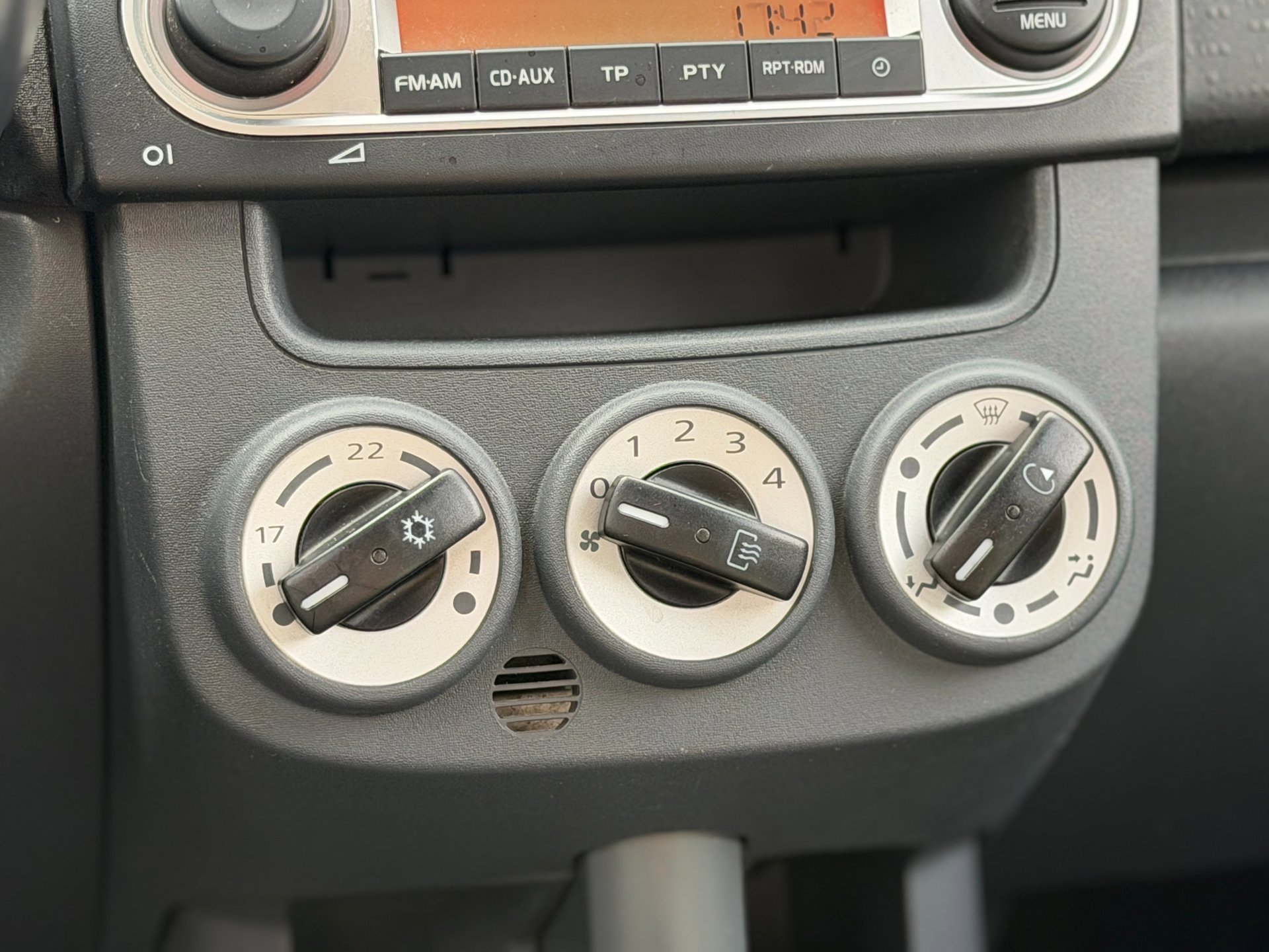 Foto van Mitsubishi Mitsubishi Colt