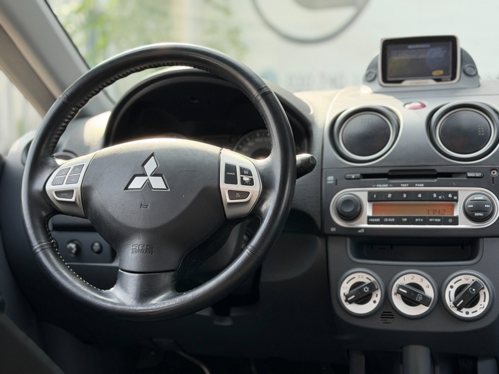 Foto van Mitsubishi Mitsubishi Colt