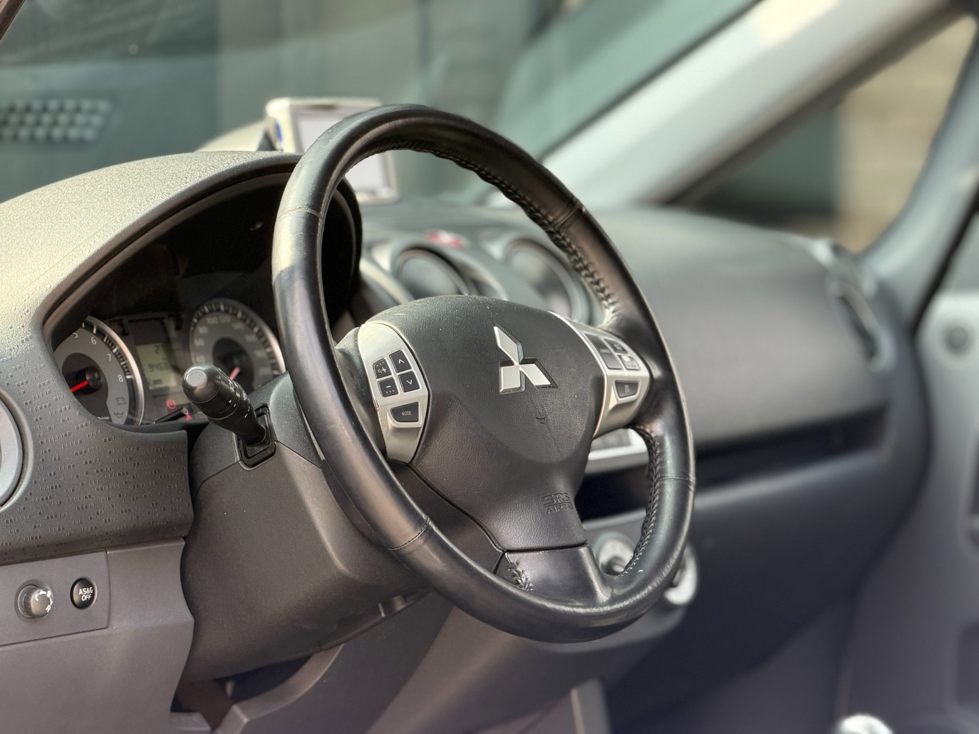 Foto van Mitsubishi Mitsubishi Colt