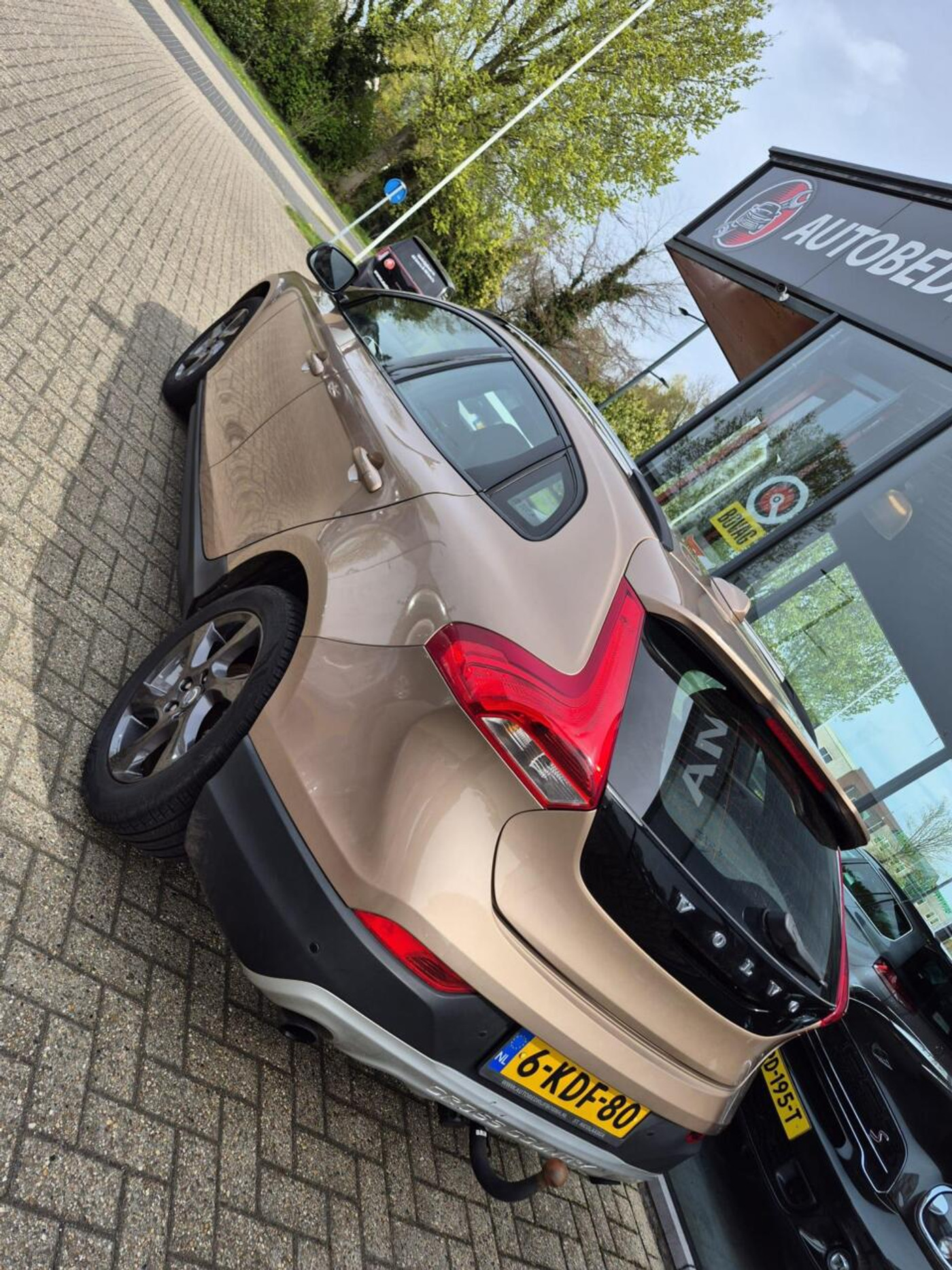 Foto van Volvo V40 Cross Country