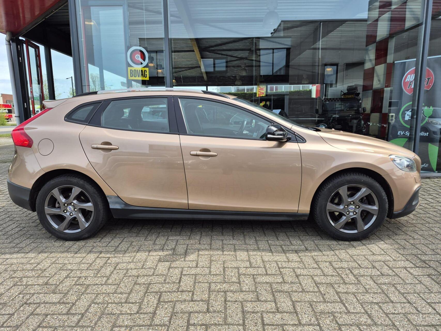 Foto van Volvo V40 Cross Country