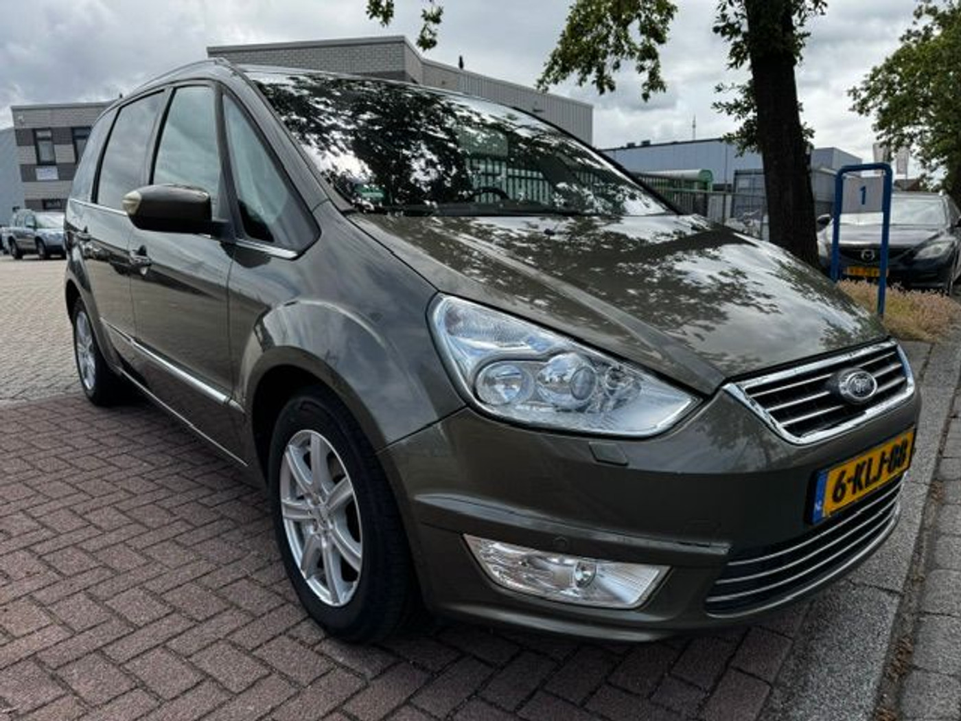 Ford Galaxy 1.6 SCTi Lease Titanium 7persoons 2013 - voorkant