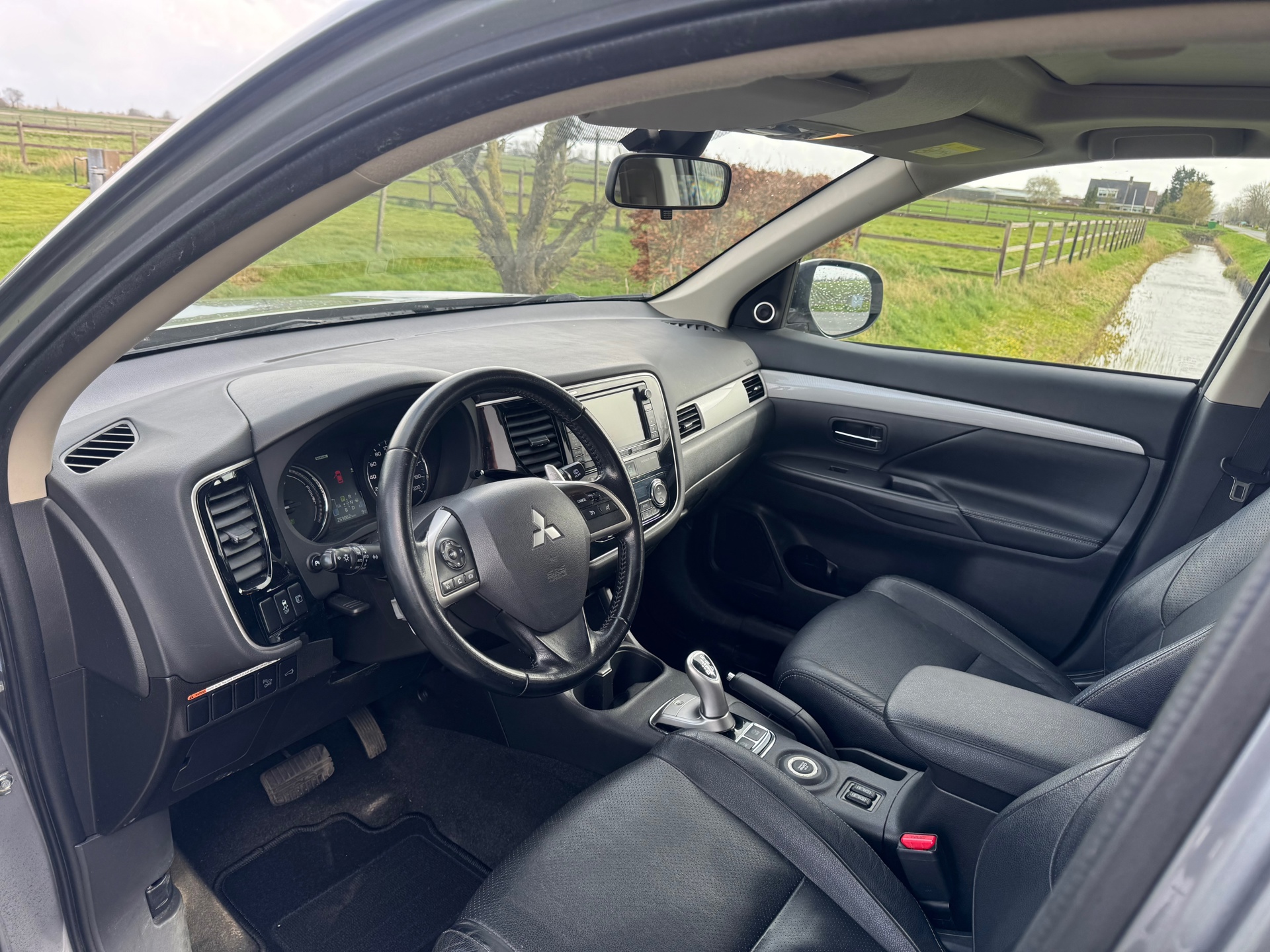 Foto van Mitsubishi Mitsubishi Outlander