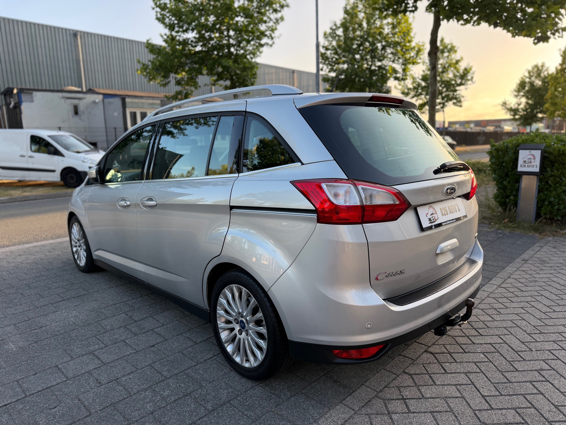 Foto van Ford Grand C-max