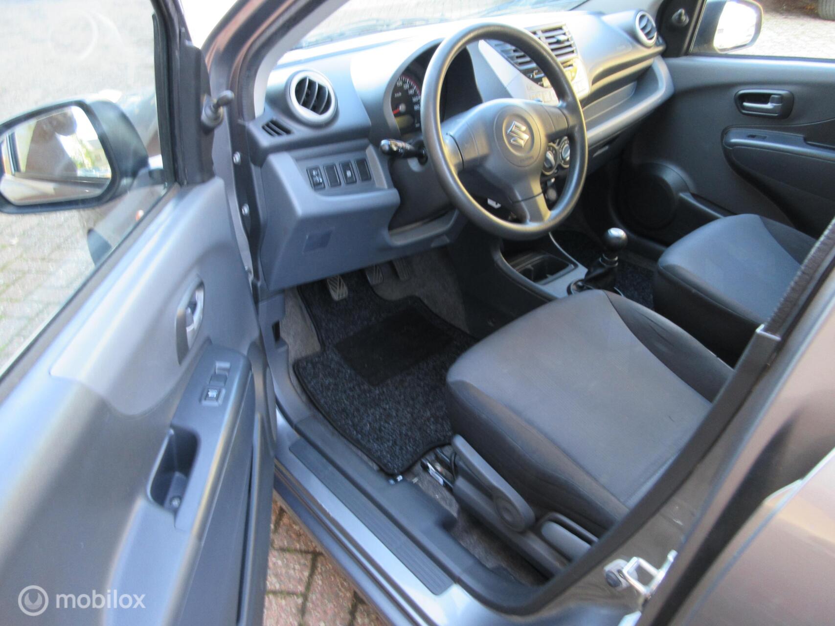 Foto van Suzuki Alto
