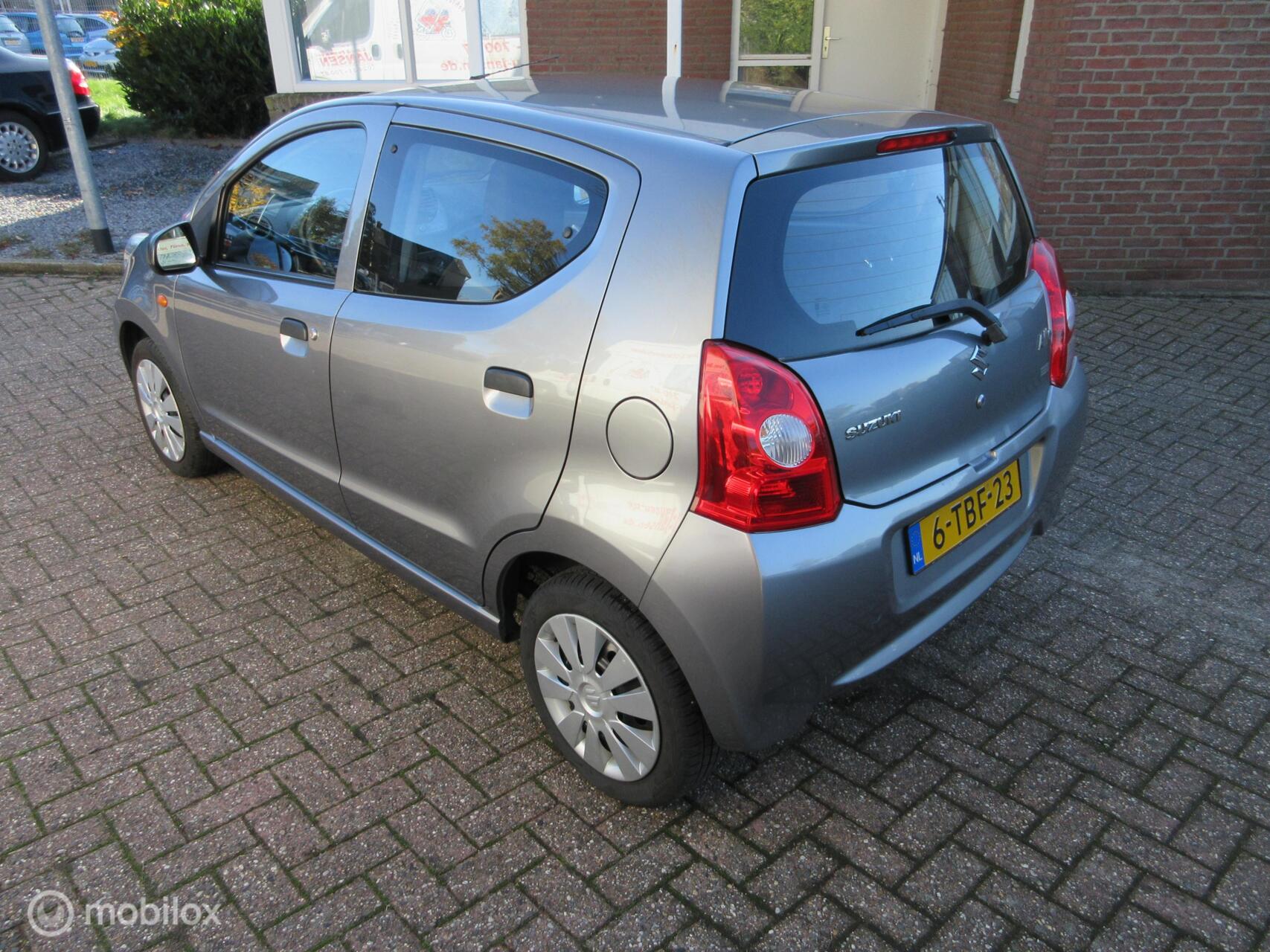 Foto van Suzuki Alto