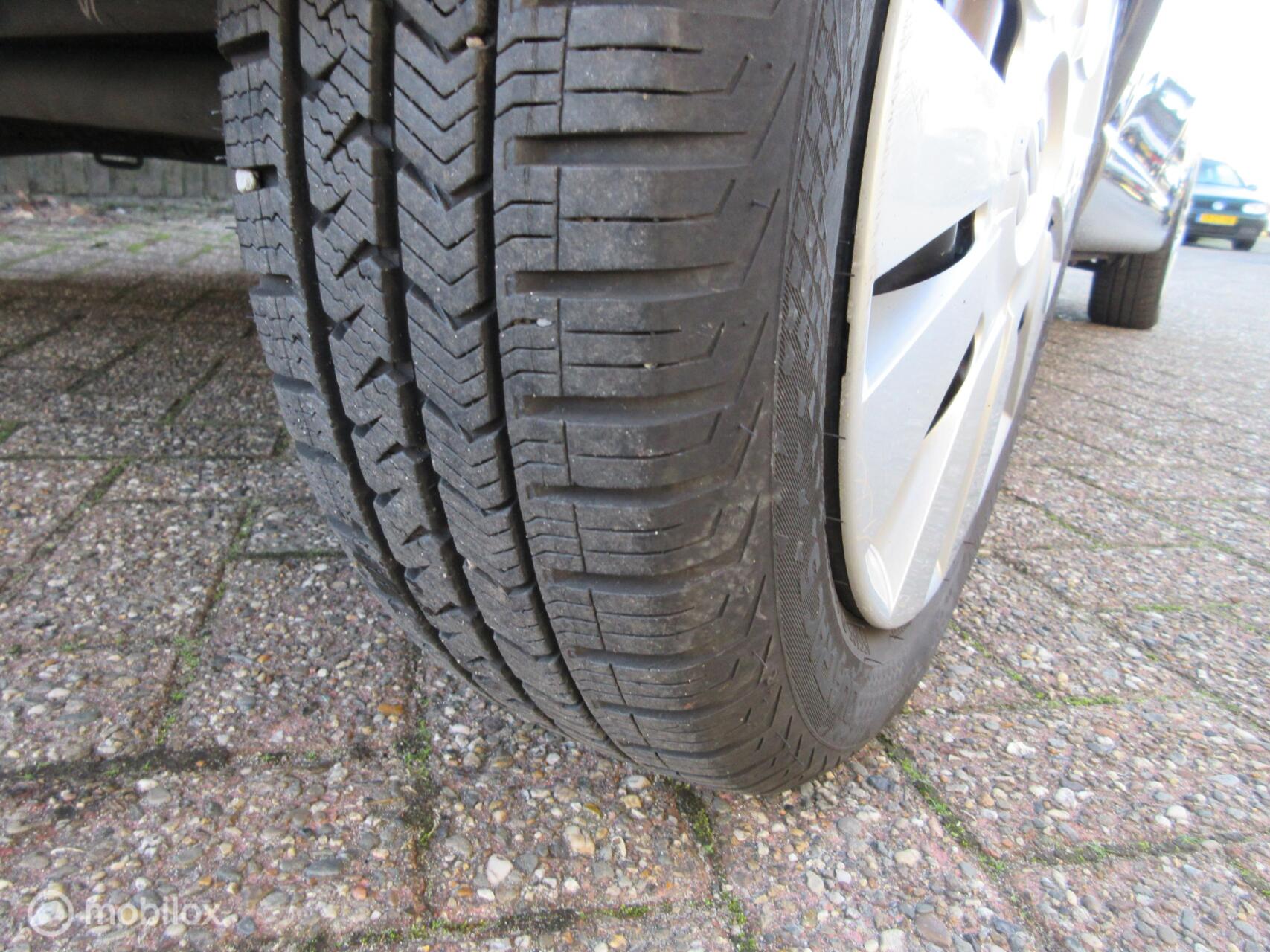 Foto van Suzuki Alto