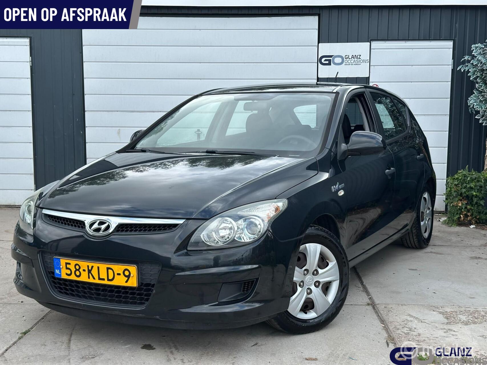 Hyundai I 30 1.4i Blue Active Cool 2010 - voorkant