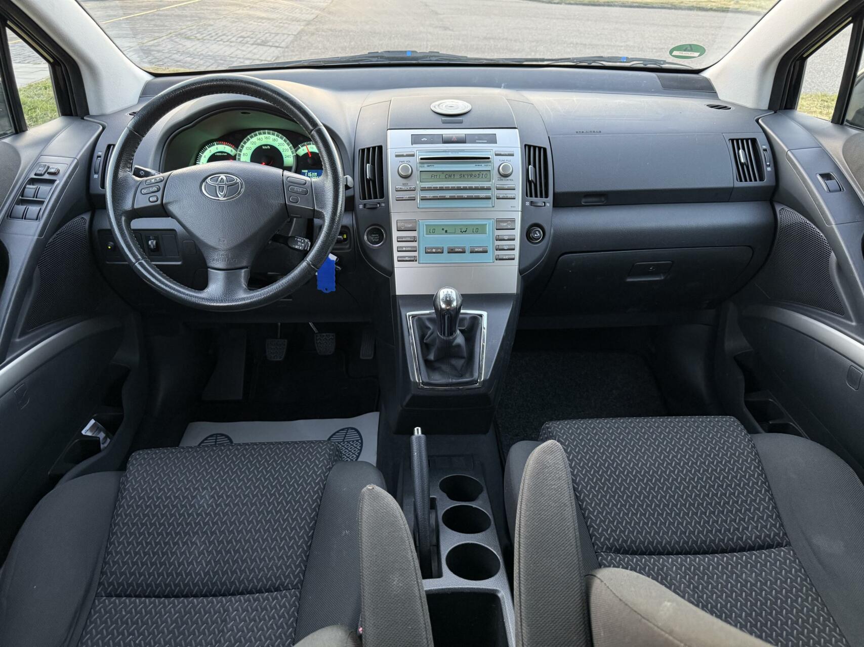 Foto van Toyota Corolla Verso