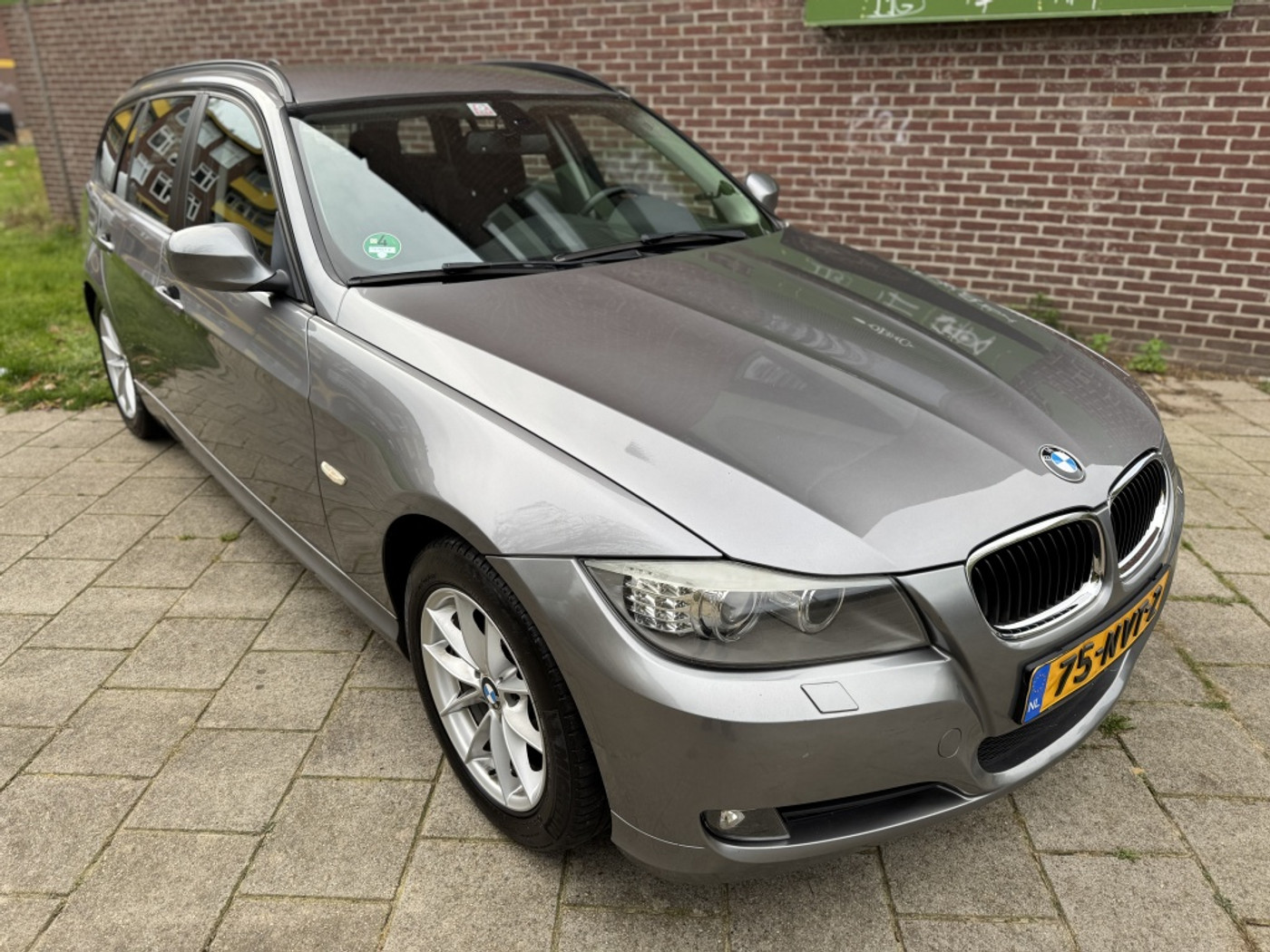 Foto van BMW 318i