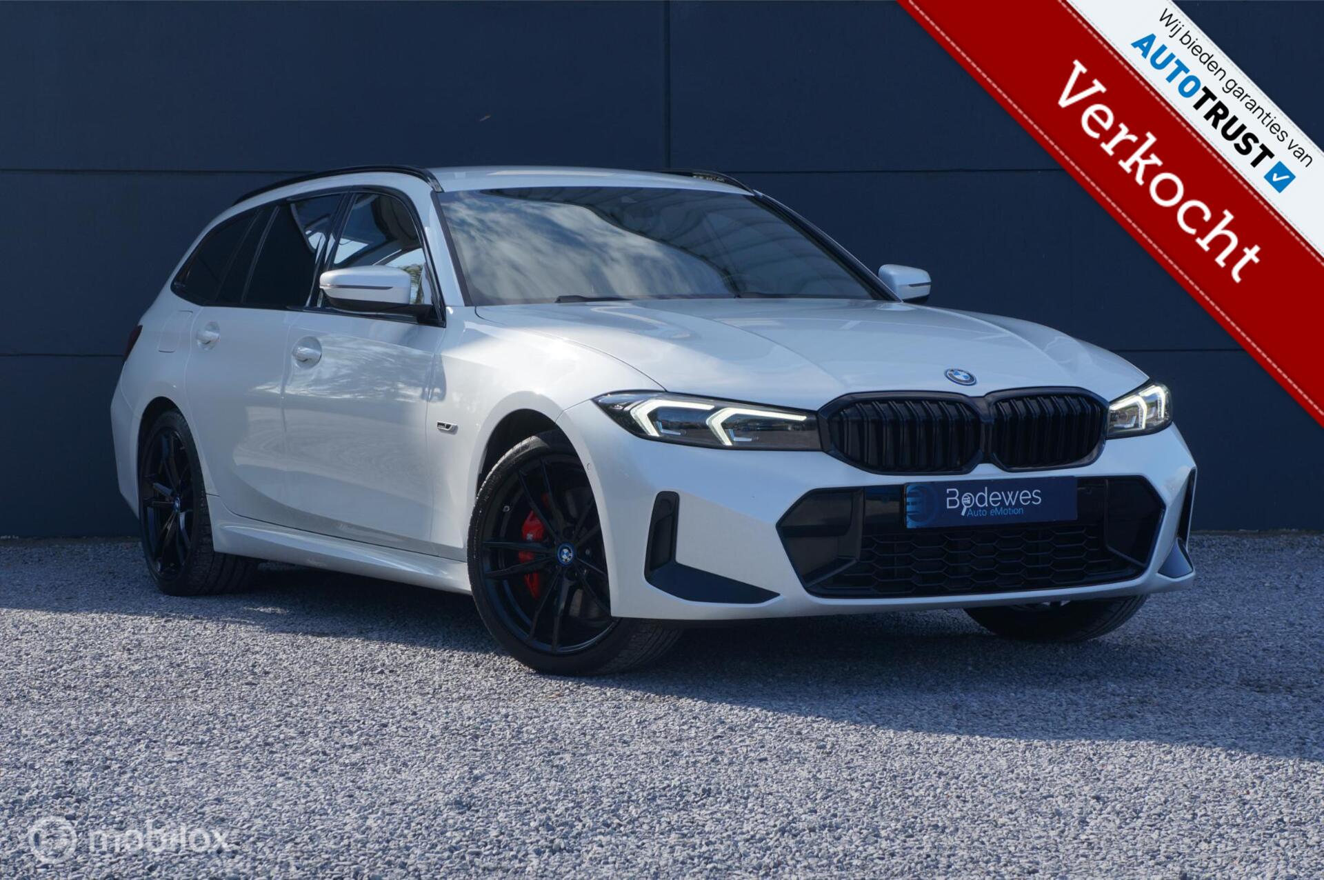 BMW 320e 320e LCI M Sport Pro HUD Navi LED Keyles 2022 - voorkant