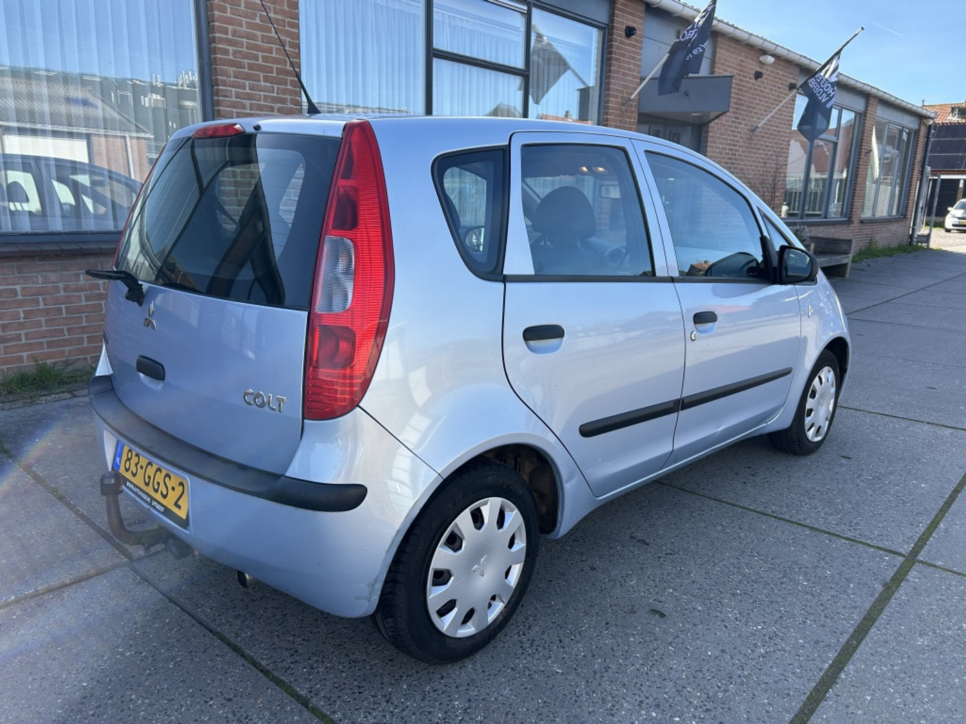 Foto van Mitsubishi Colt
