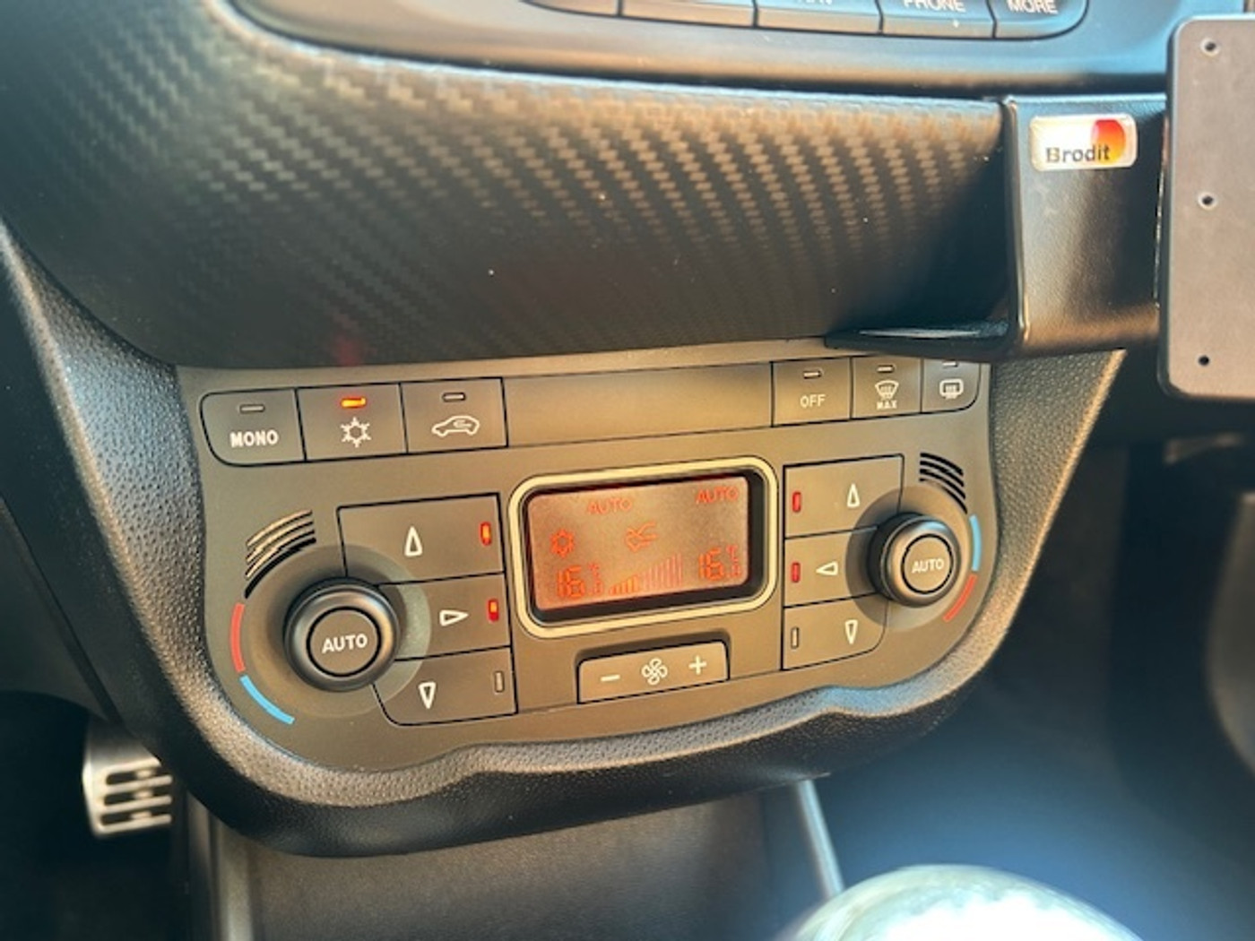 Foto van Alfa Romeo Mito