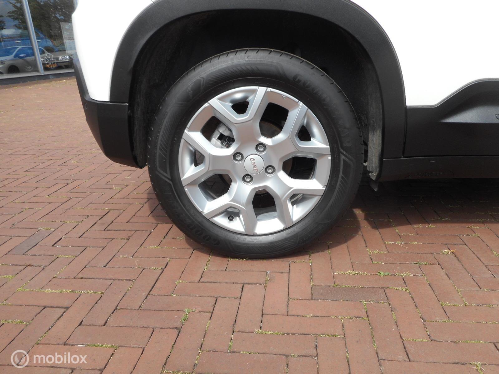 Foto van Jeep Avenger