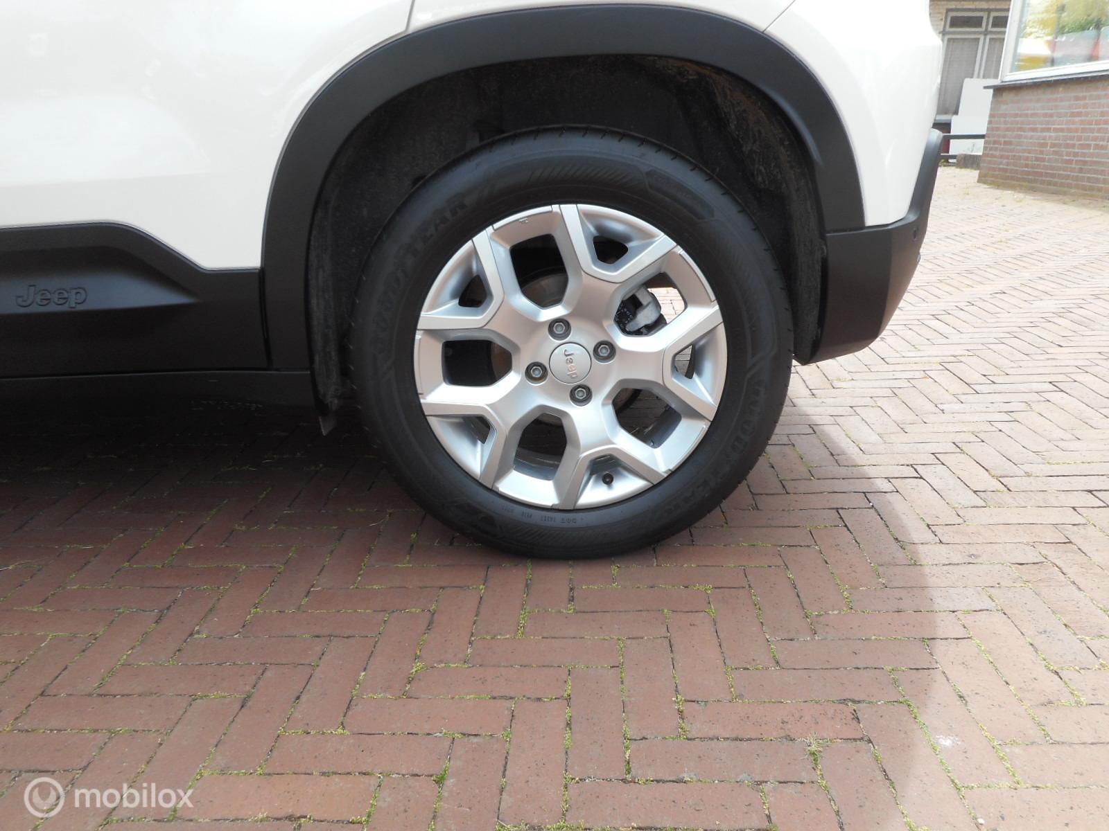 Foto van Jeep Avenger