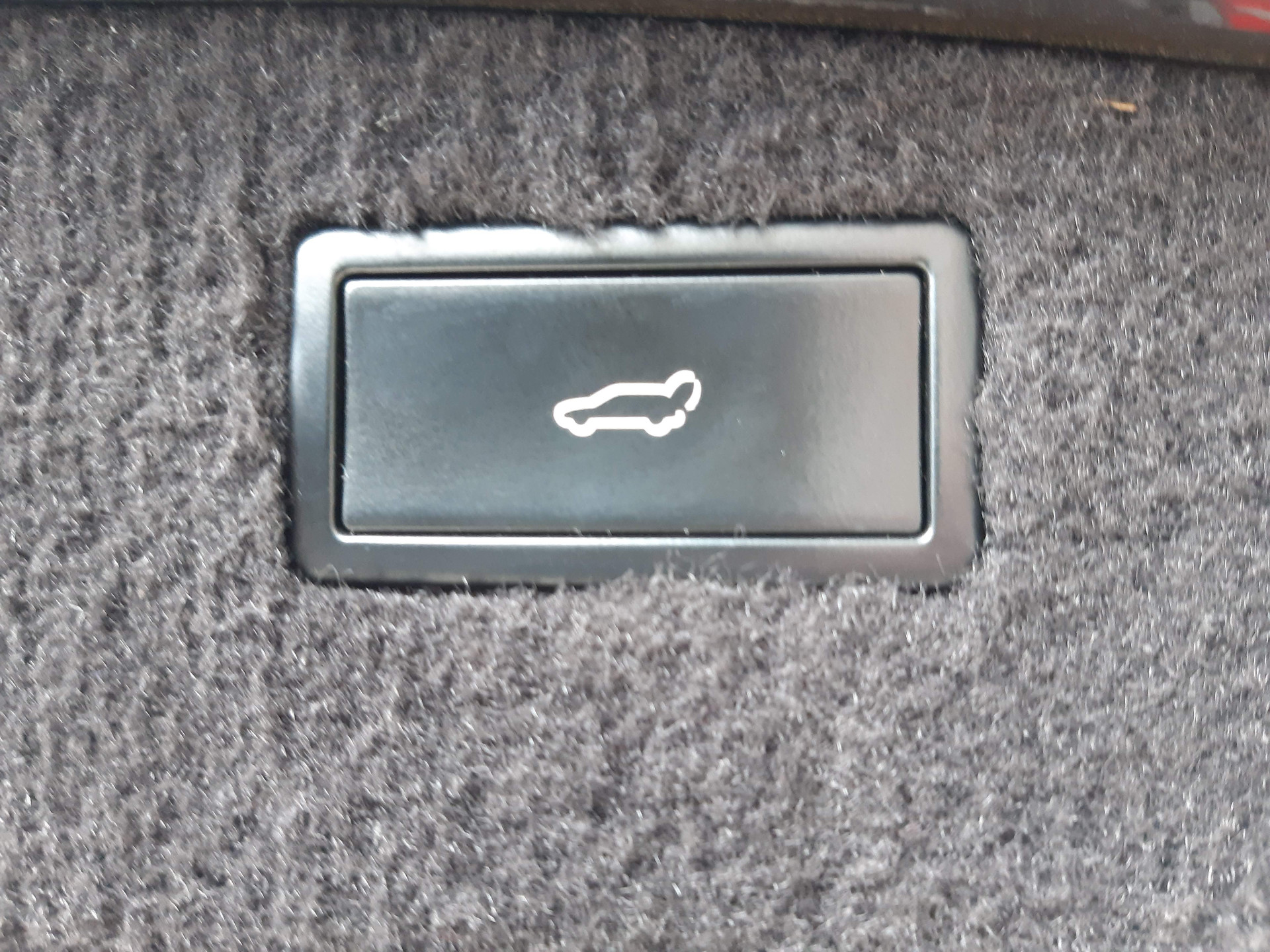 Foto van Porsche Cayenne GTS