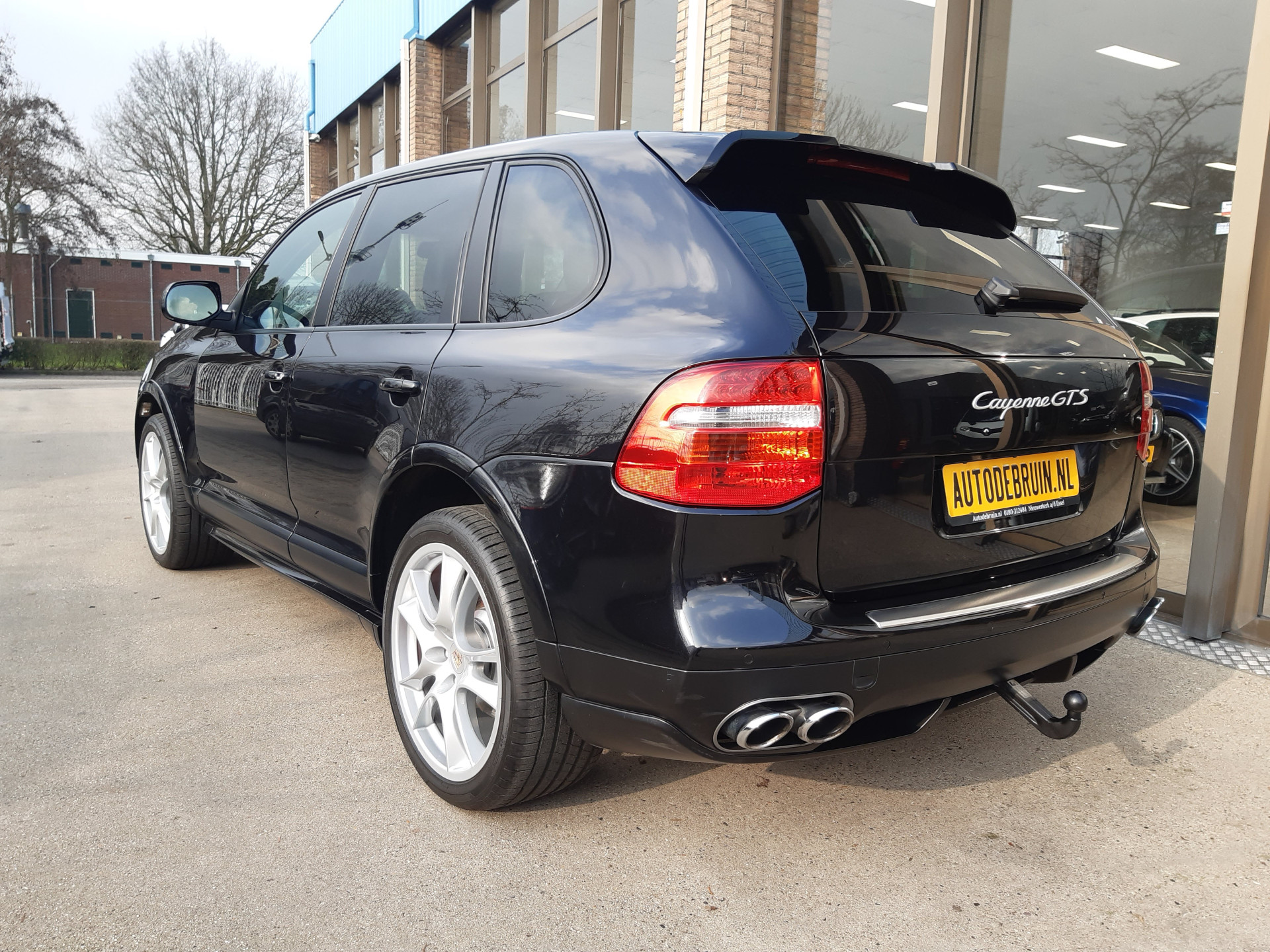 Foto van Porsche Cayenne GTS