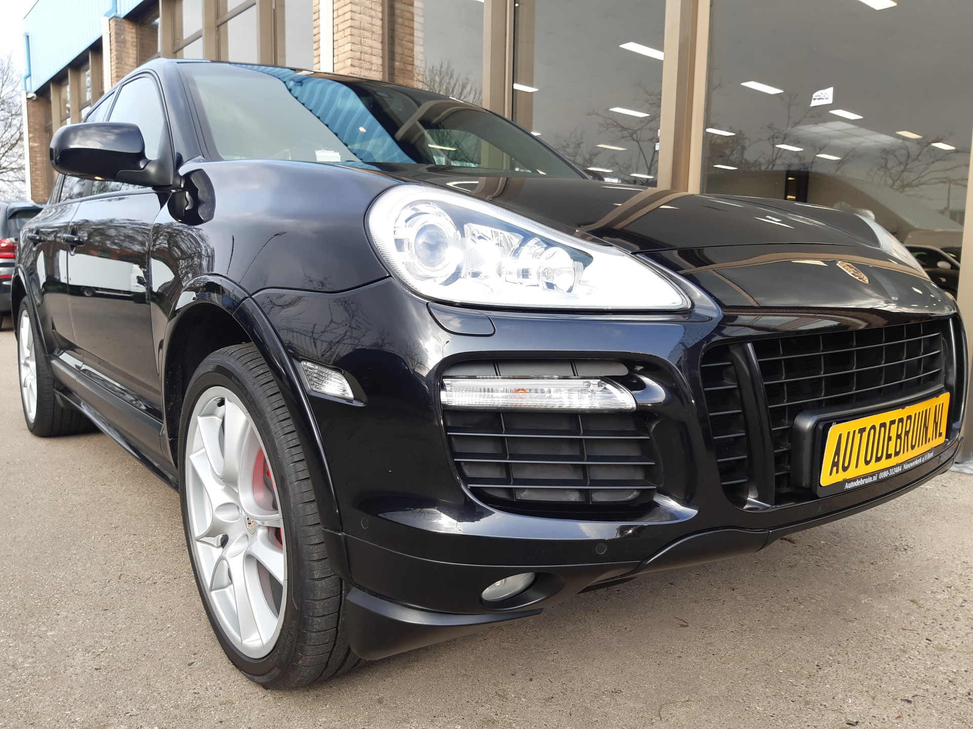 Foto van Porsche Cayenne GTS