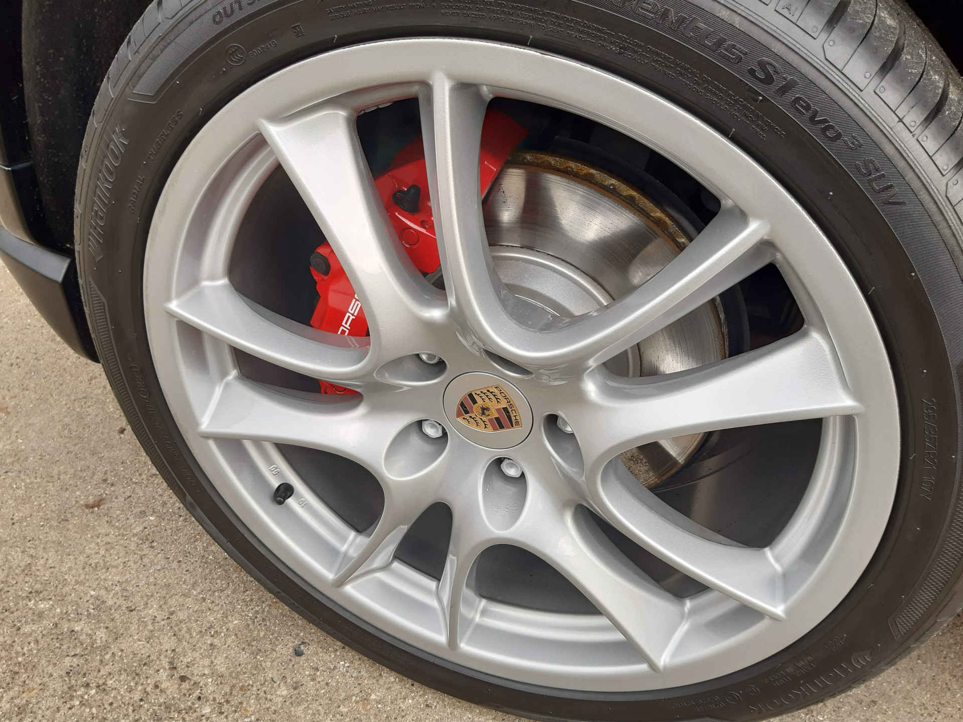 Foto van Porsche Cayenne GTS