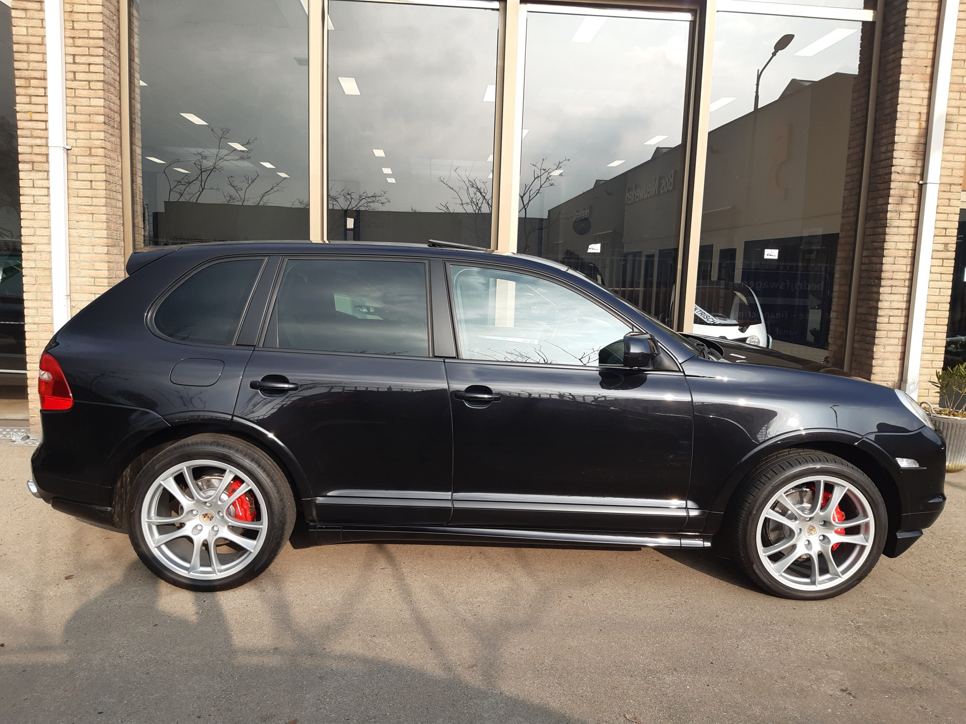 Foto van Porsche Cayenne GTS