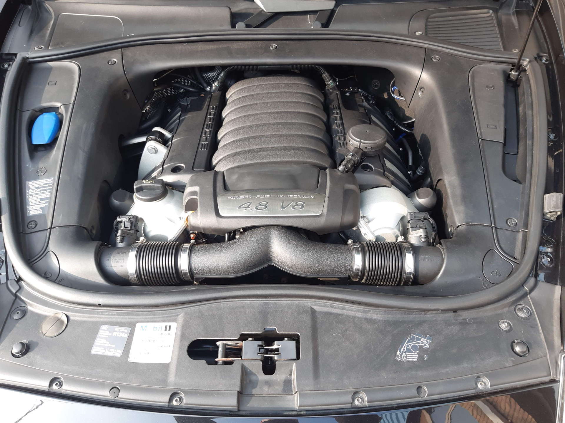 Foto van Porsche Cayenne GTS