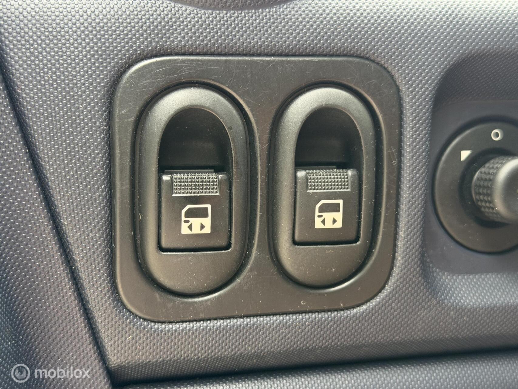 Foto van Peugeot 1007