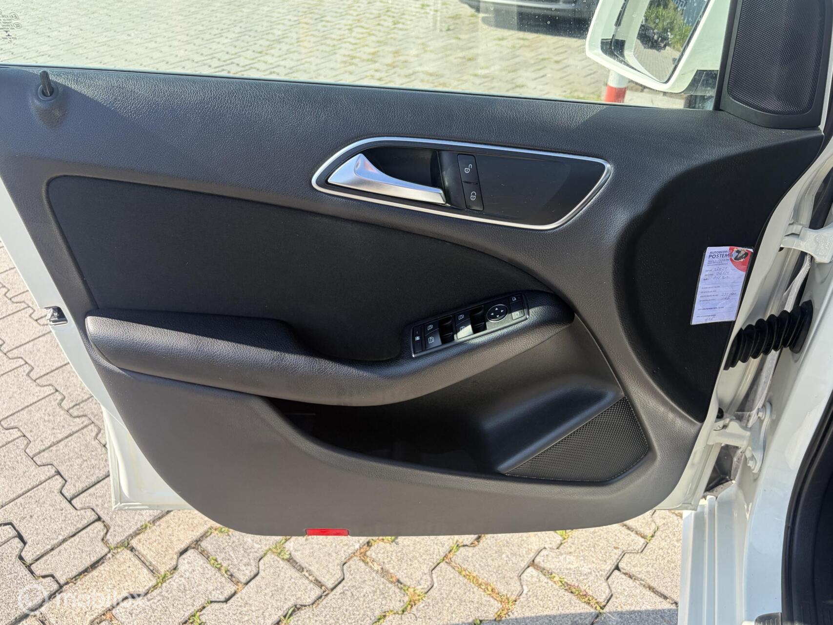 Foto van Mercedes-Benz B 180 CDI