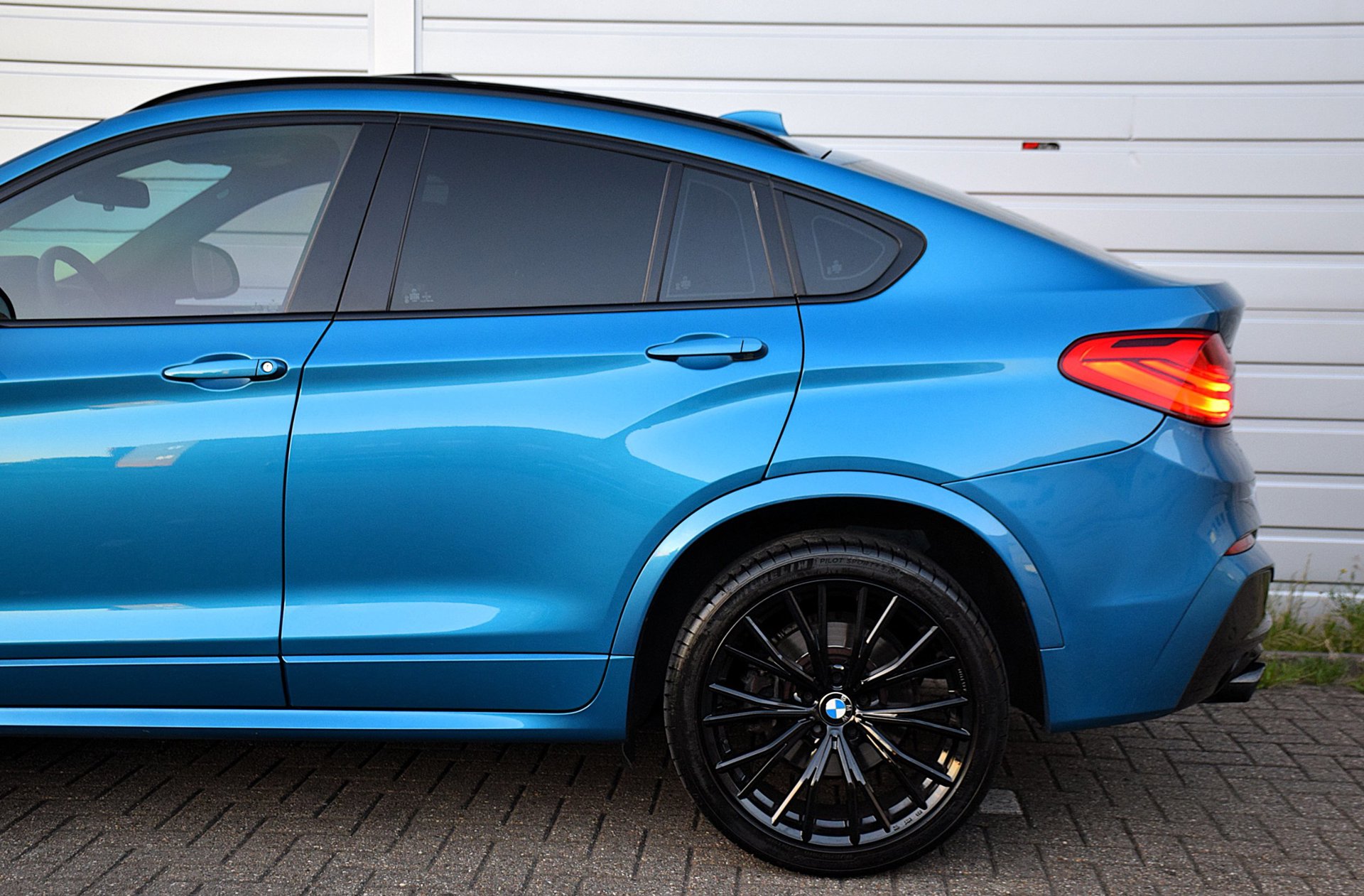Foto van BMW X4 M40i
